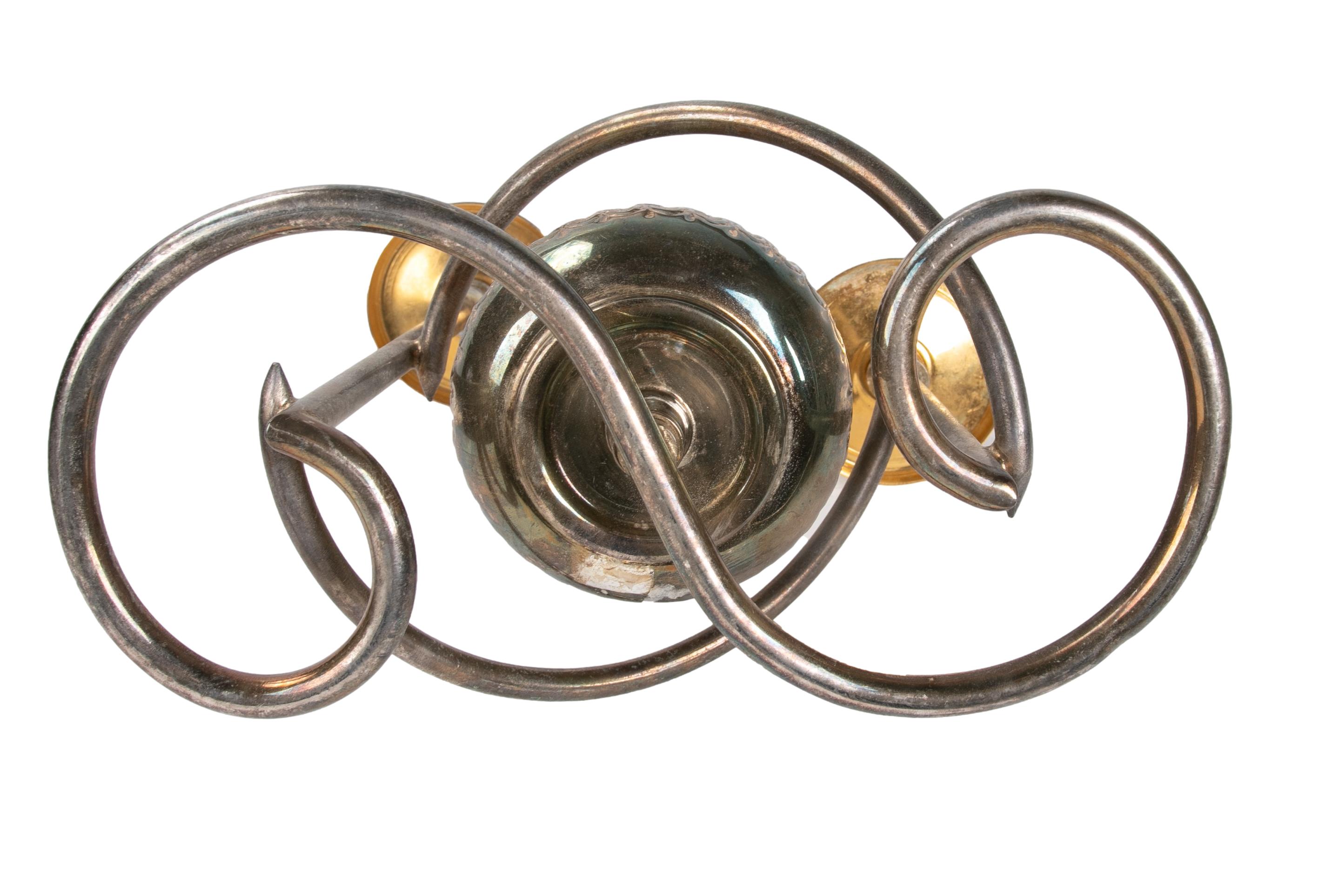 1970s Diversi modelli di candelabri in metallo in vendita 8