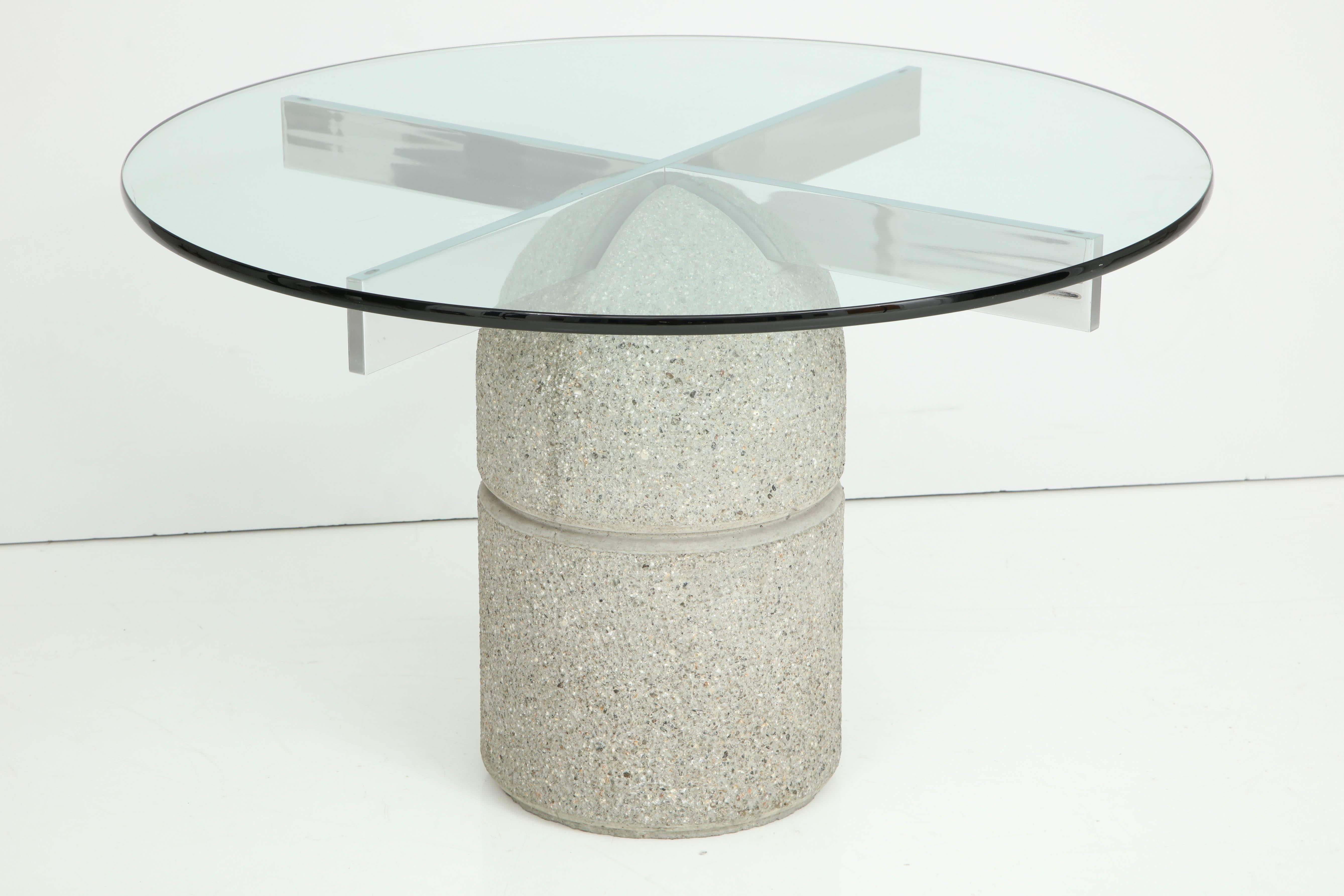 1970's concrete dining table designed by Giovanni Offredi for Saporiti Italia.
The dome shaped concrete base has a chrome cross plinth to support the 
44