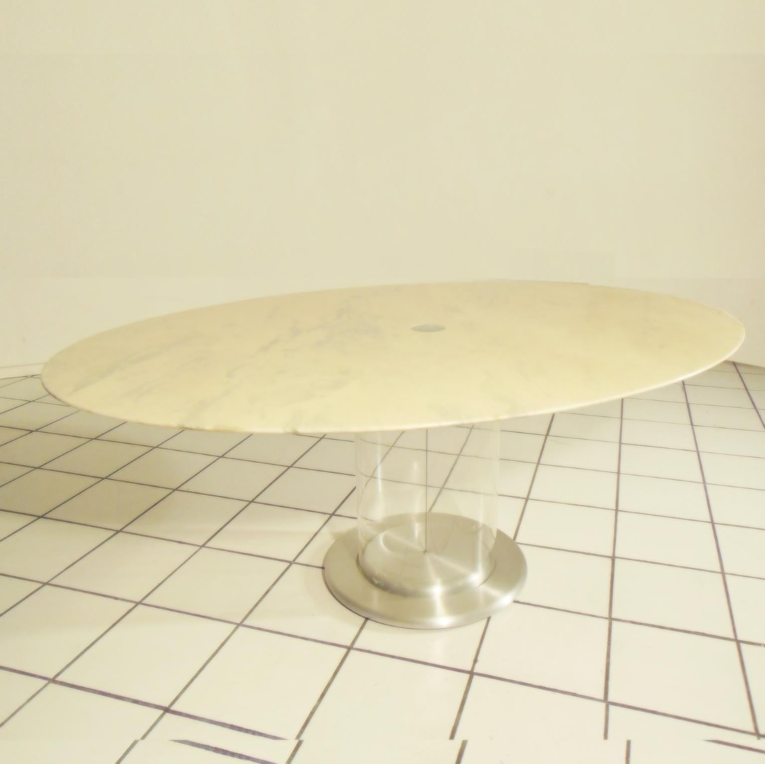 Space Age 1970s Dining Table, White Marble, Lucite Base Claudio Salocchi for Sormani Italy