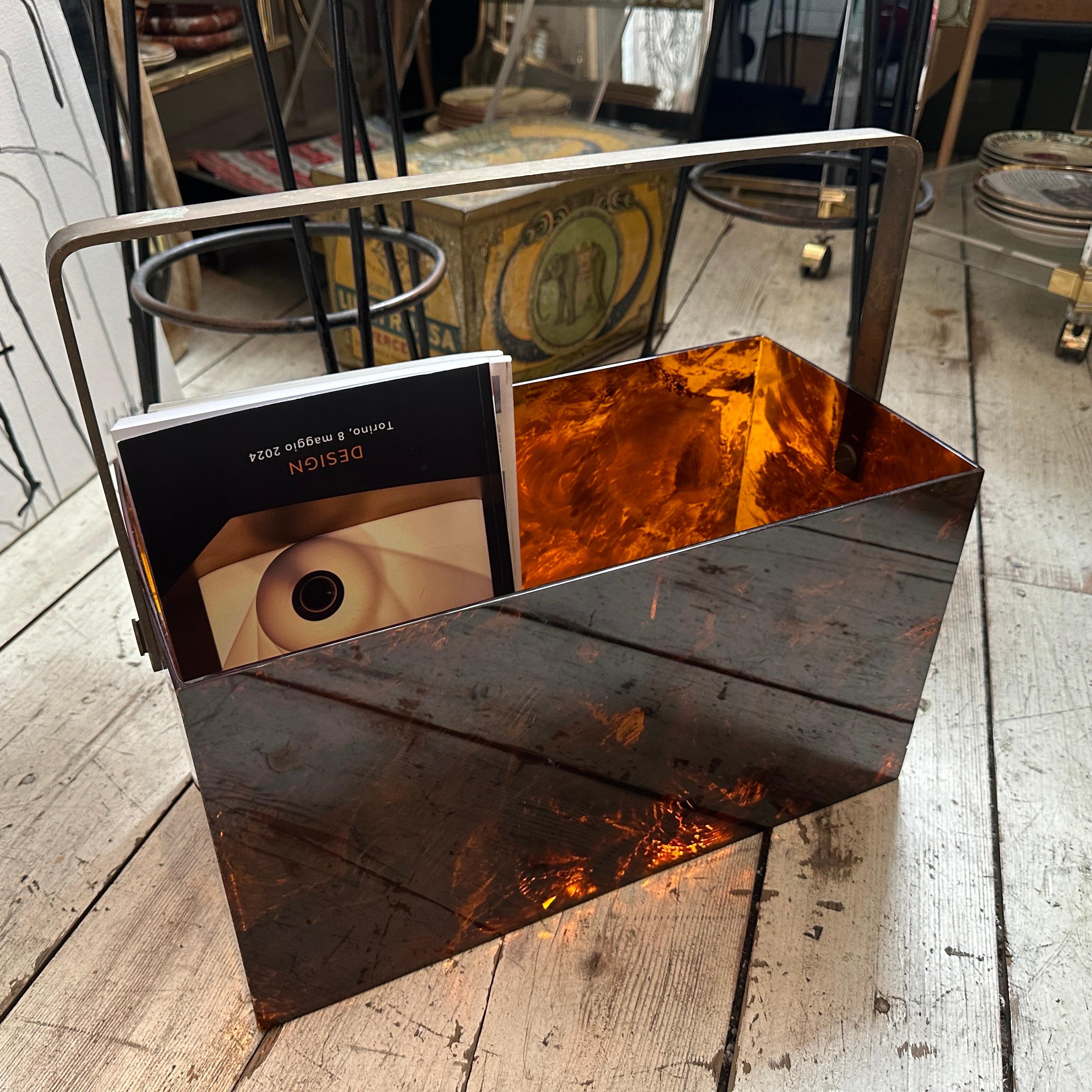 1970s Dior Style Mid-Century Modern Fake Tortoise Lucite Brass Magazine Stand 5