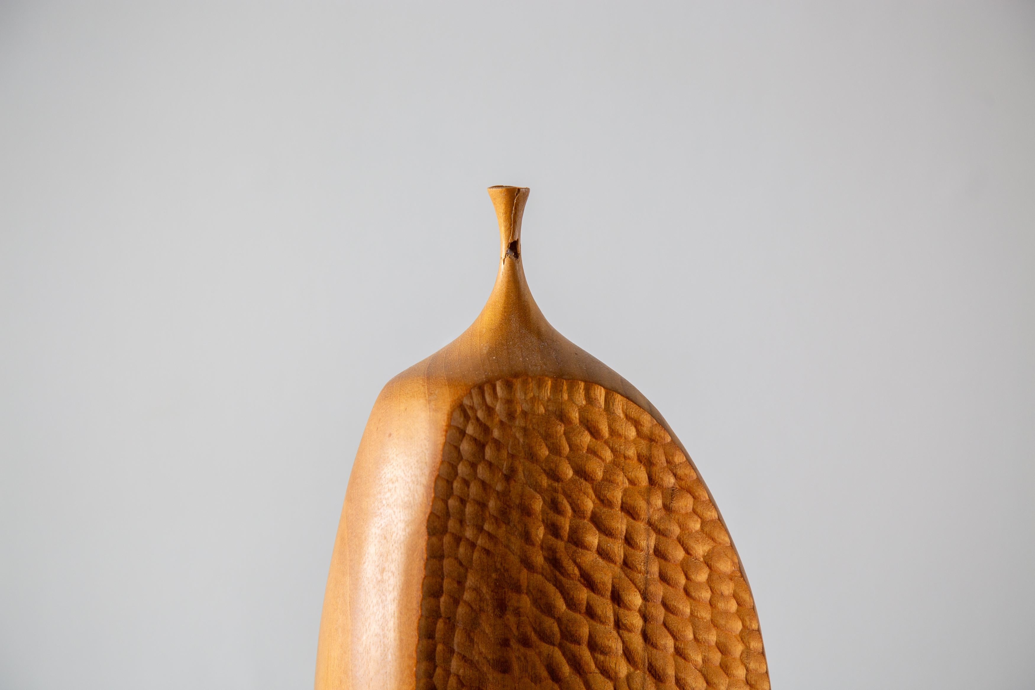 Hand-Carved 1970s Doug Ayers Chip Carved Vase Studio Craft Camphor Wood weed pot For Sale