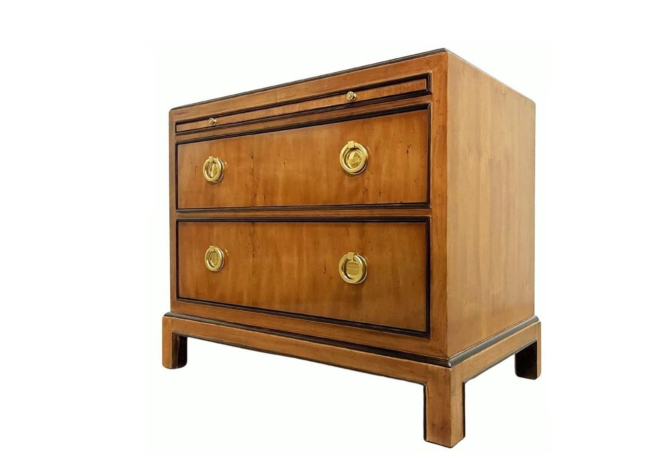 1970s Drexel Heritage Hollywood Regency Burlwood & Brass Nightstands In Good Condition In Dallas, TX