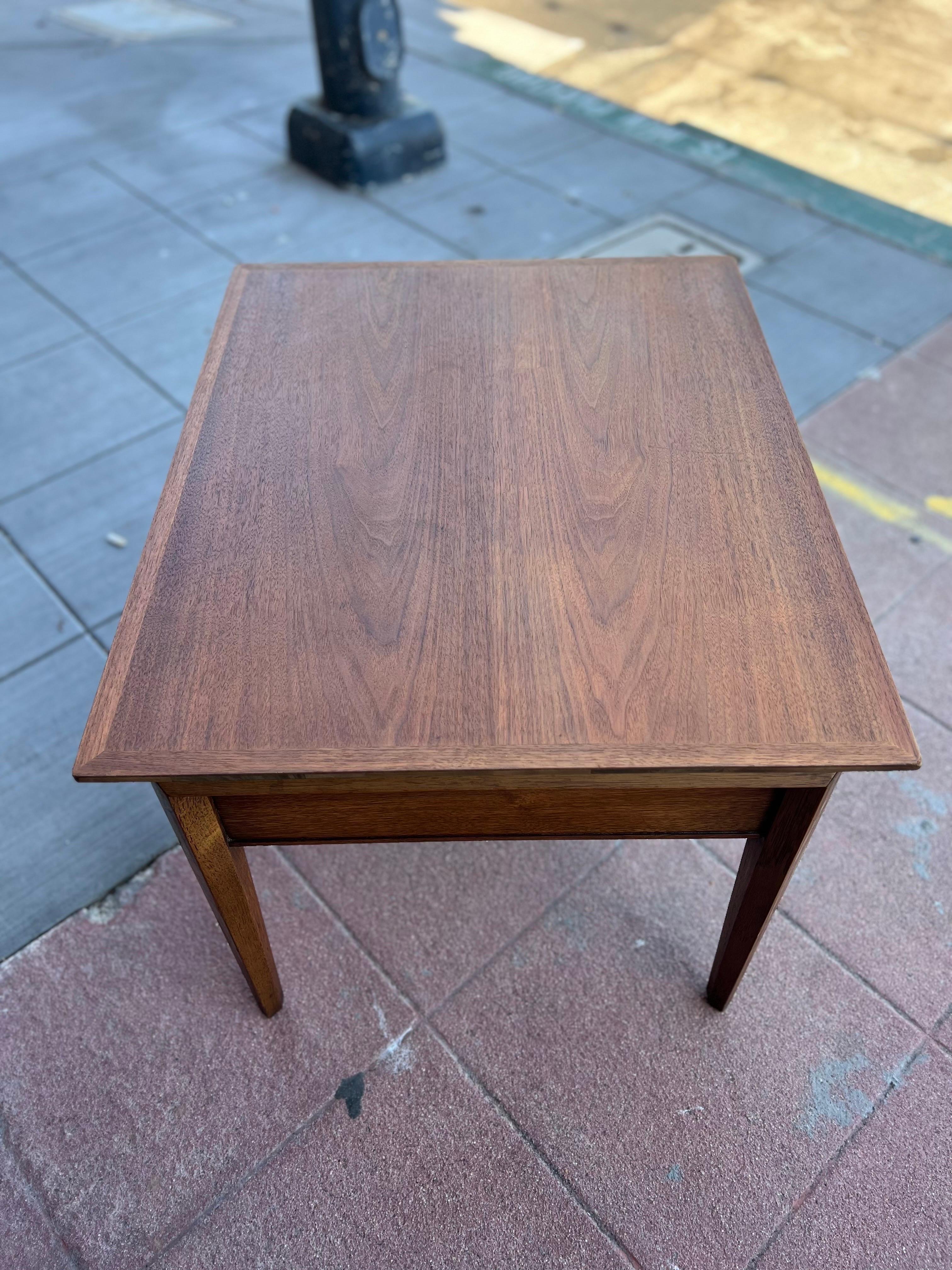 1970's Drexel Pinnacle Walnut Mid Century End Table with Drawer 4