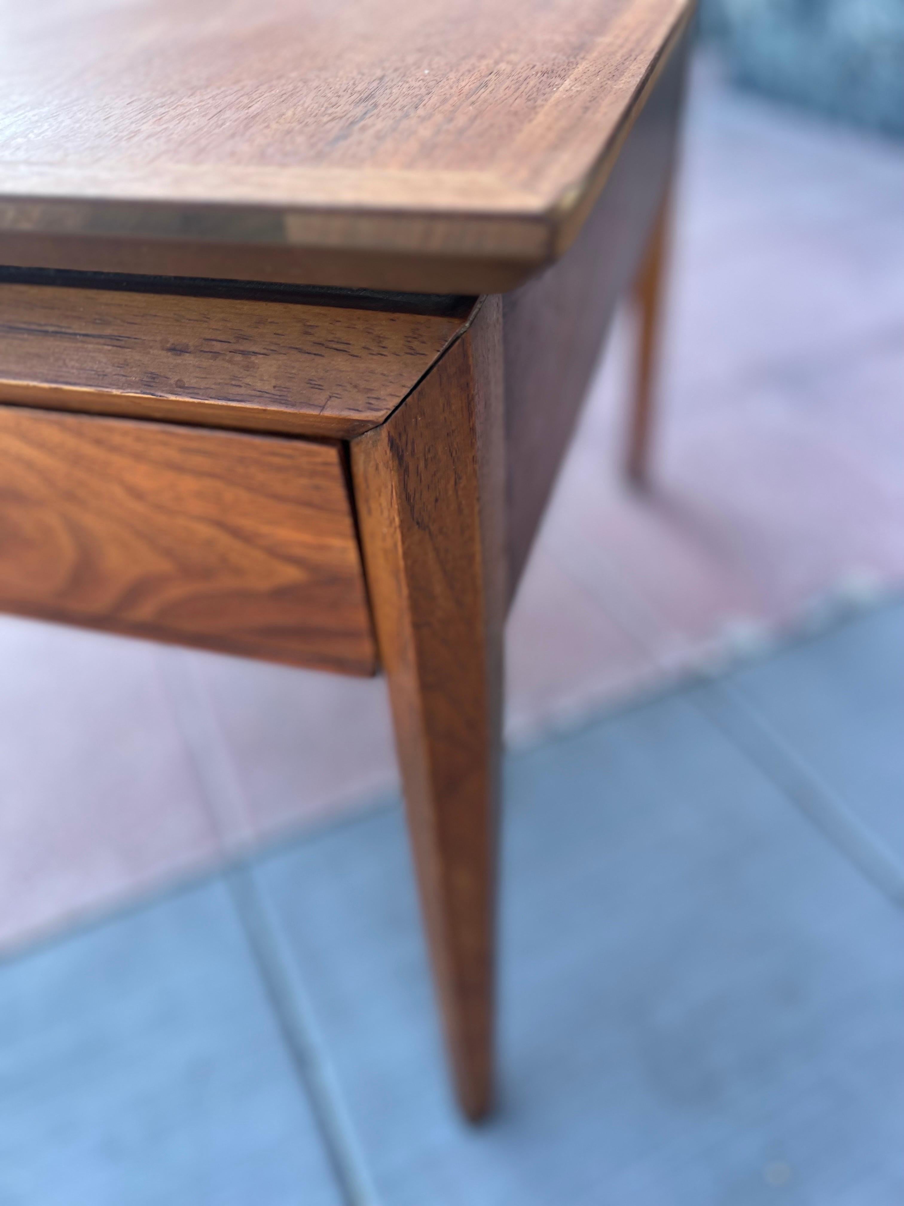 1970's Drexel Pinnacle Walnut Mid Century End Table with Drawer 5