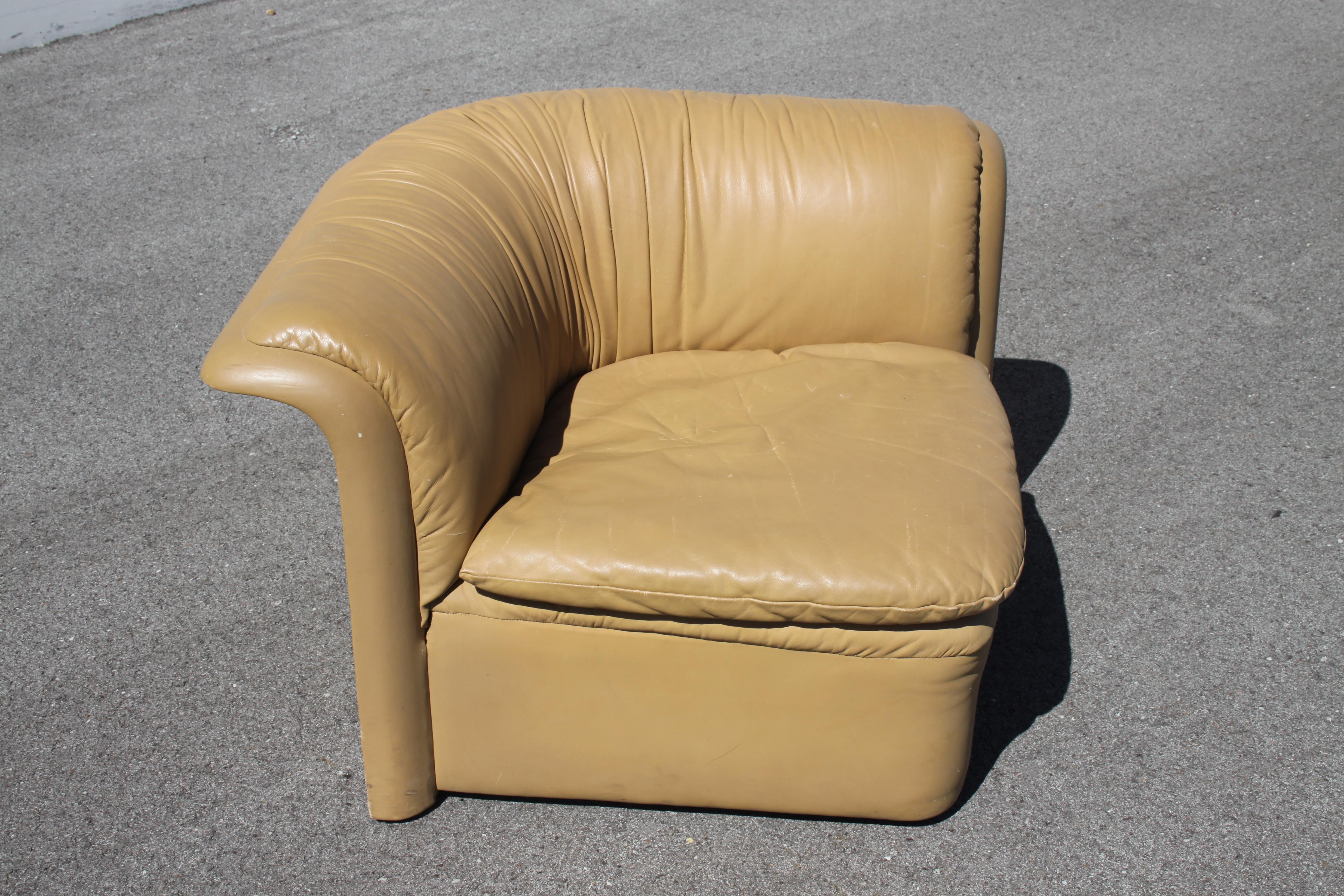 1970's Dennis Christiansen for Dunbar Gold Tone Leather Sofa Corner Wedge Chair For Sale 3