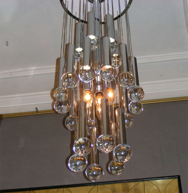 1970s Dutch Chandelier by RAAK Lighting In Good Condition For Sale In Paris, FR