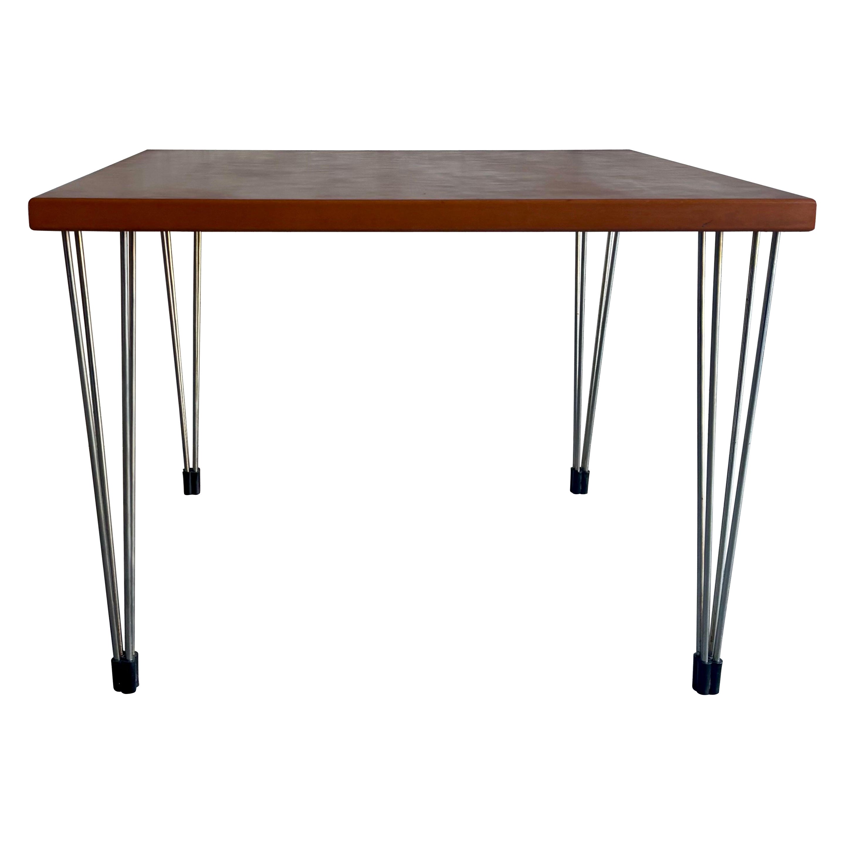 1970s Dutch Side Table with Beech Wood Top and Aluminum Base - Attr Fritz Hansen For Sale
