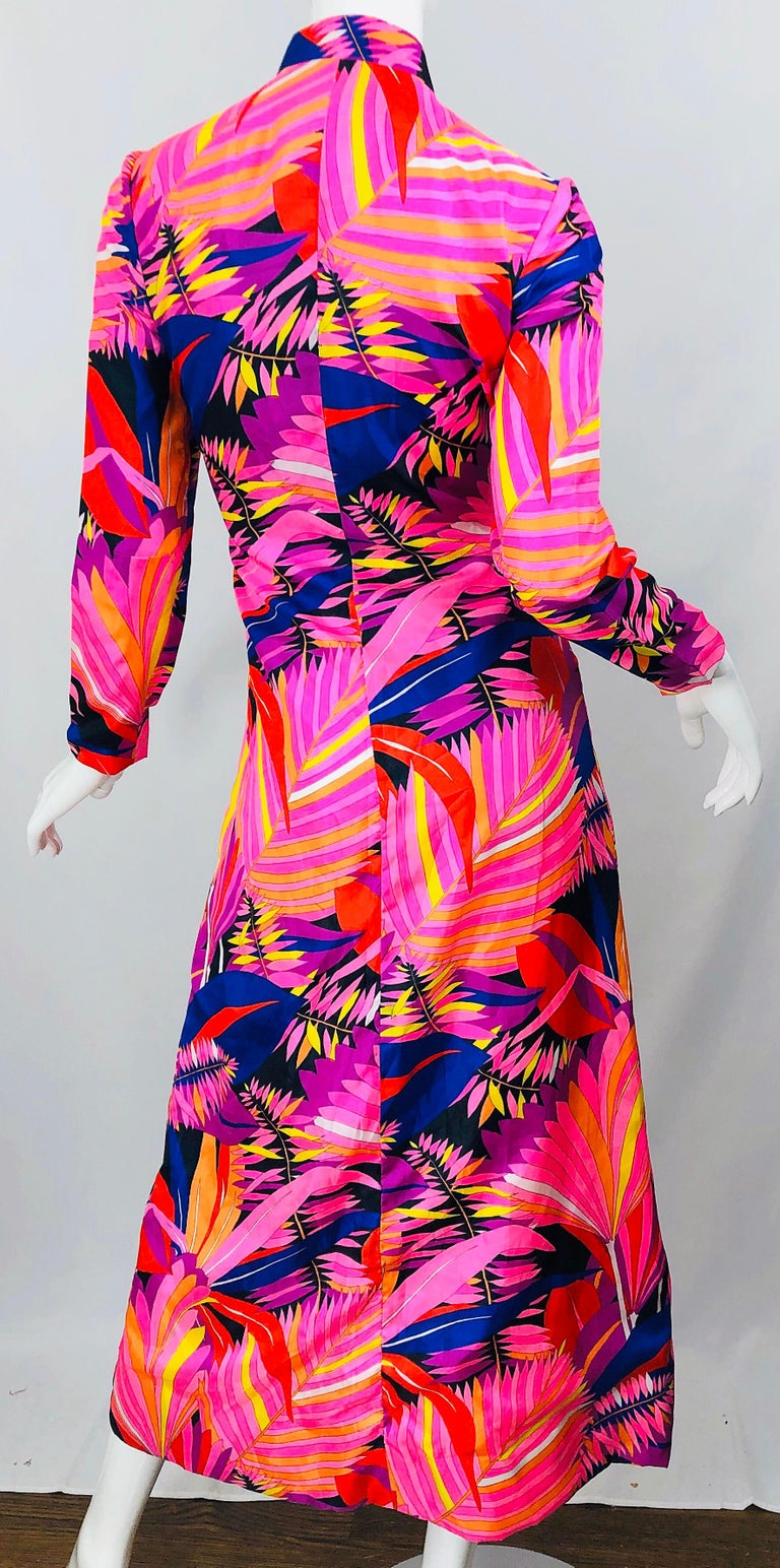 1970s Dynasty for I Magnin Psychedelic Vintage 70s Silk Cheongsam Maxi Dress For Sale 7
