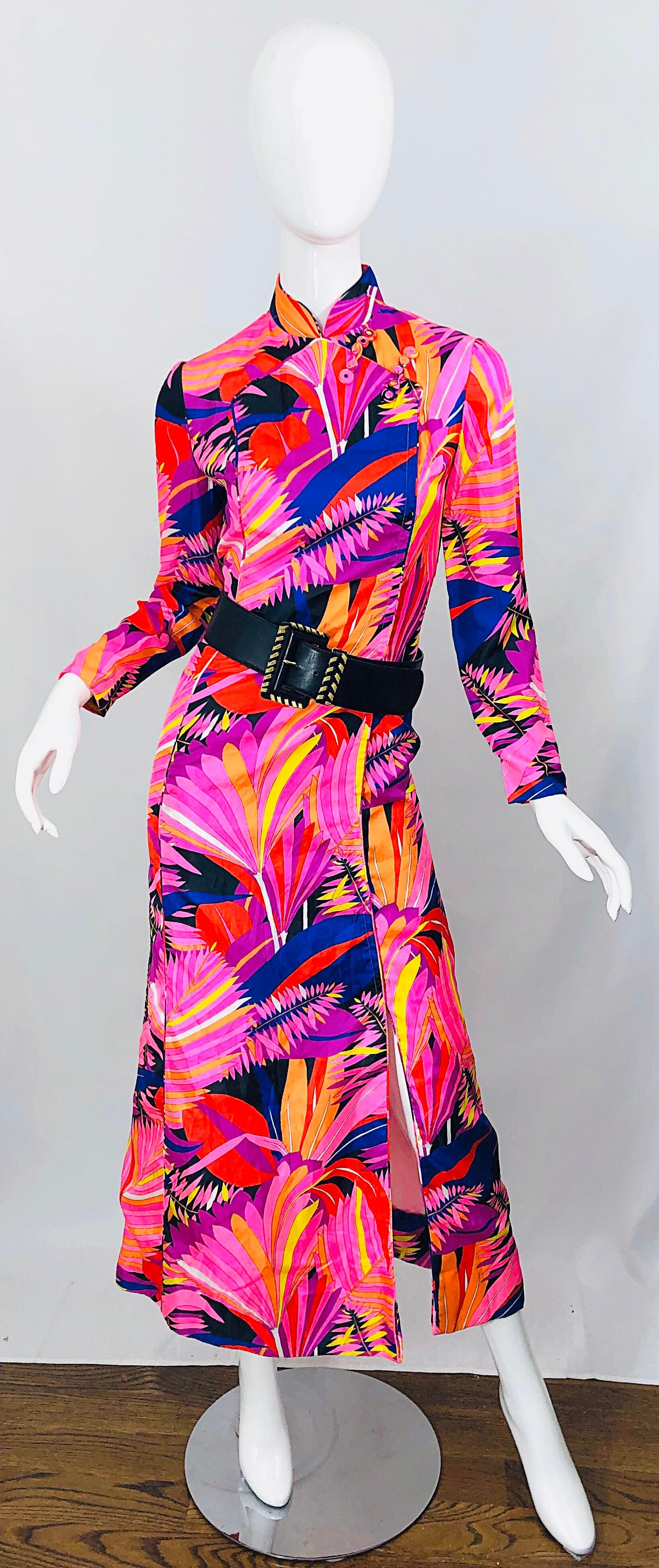 1970s Dynasty for I Magnin Psychedelic Vintage 70s Silk Cheongsam Maxi Dress For Sale 1
