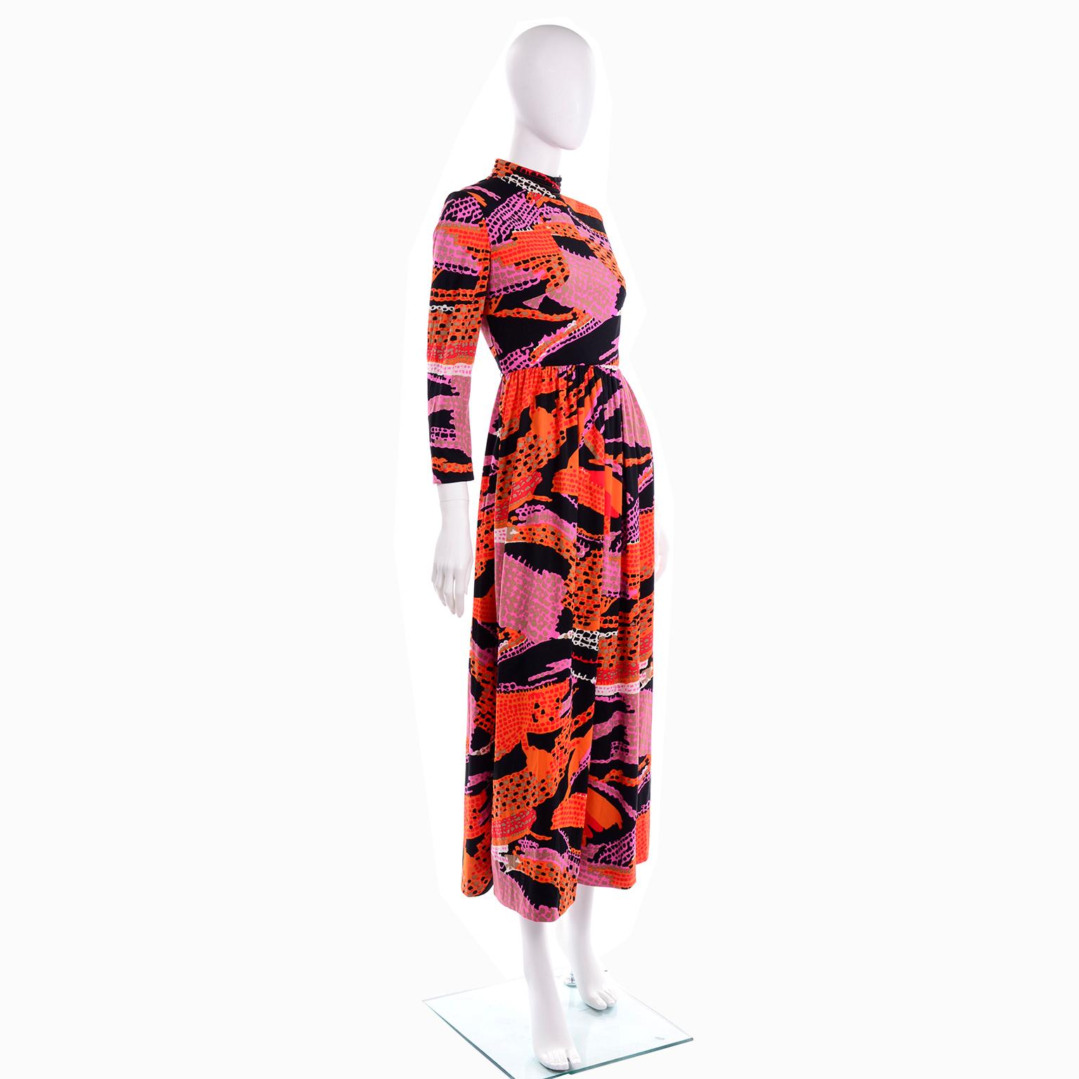 Women's 1970s Dynasty Vintage Maxi Dress in Mod Red Orange Pink & Black Abstract Print 