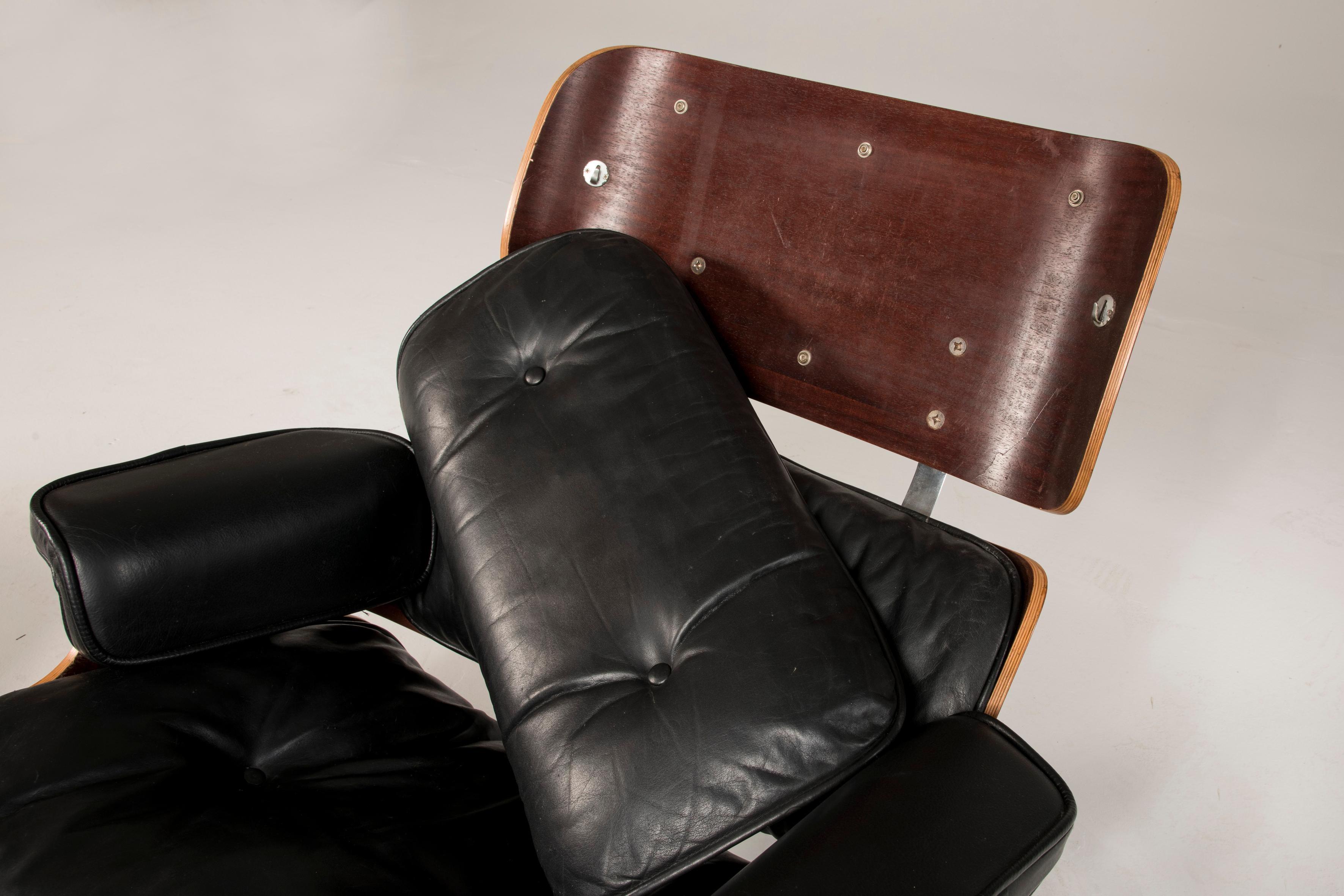 1970s Eames 670 Lounge Chair and 671 Ottoman Black Leather by ICF 5