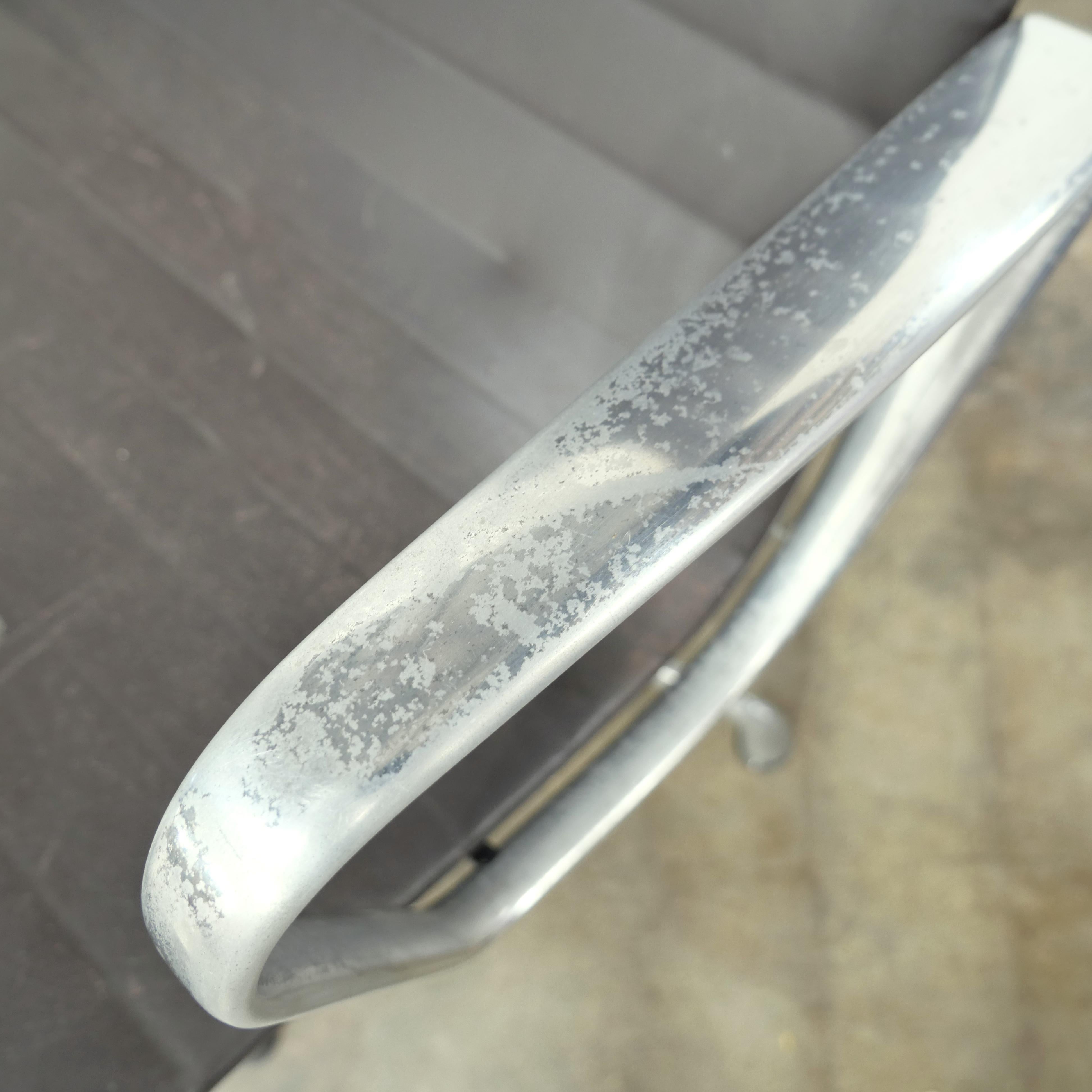 1970's Eames Aluminium Lounge Chair For Sale 1
