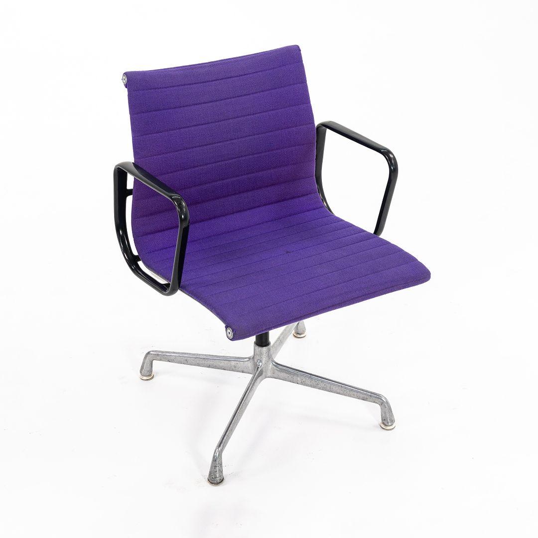 Modern 1970s Eames Aluminum Group Management Desk / Side Chair in Purple Hopsack For Sale