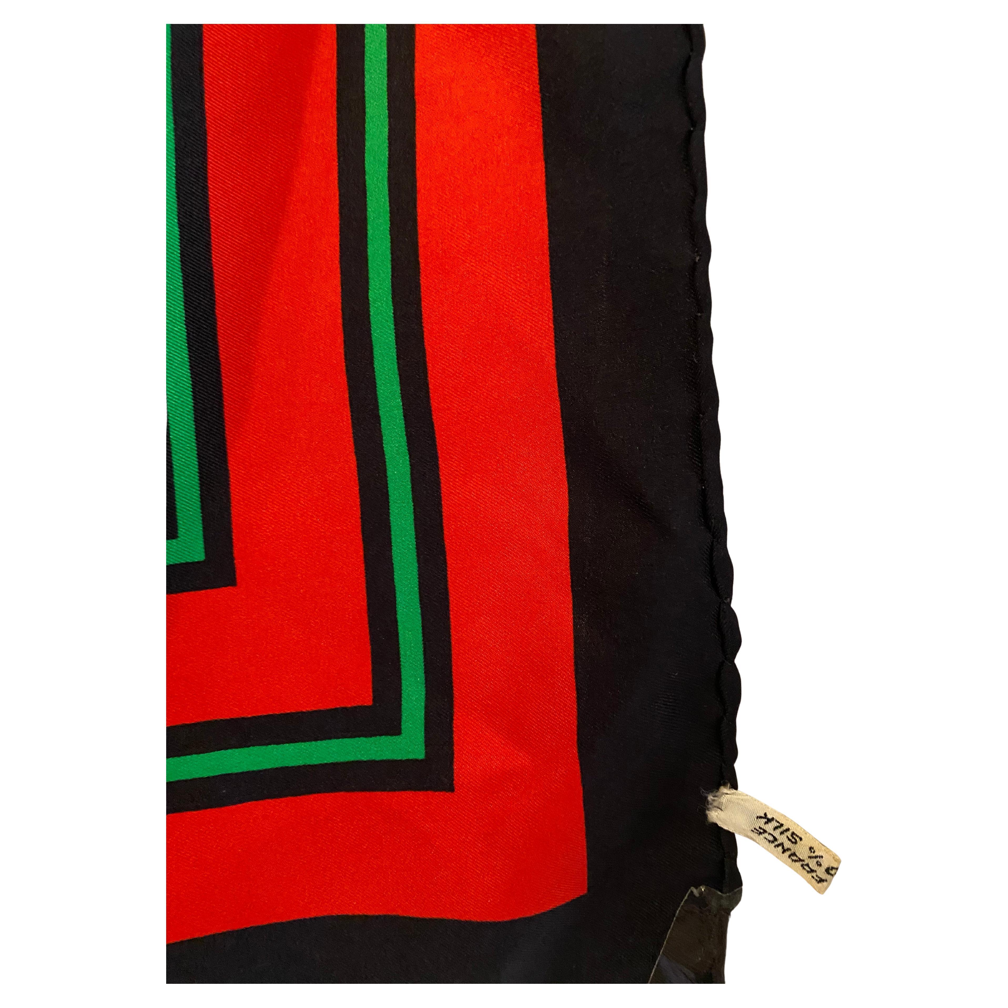 Nero Anni '70 - primi anni '80 Yves Saint Laurent YSL Quadrati geometrici multicolore  Sciarpa di seta in vendita