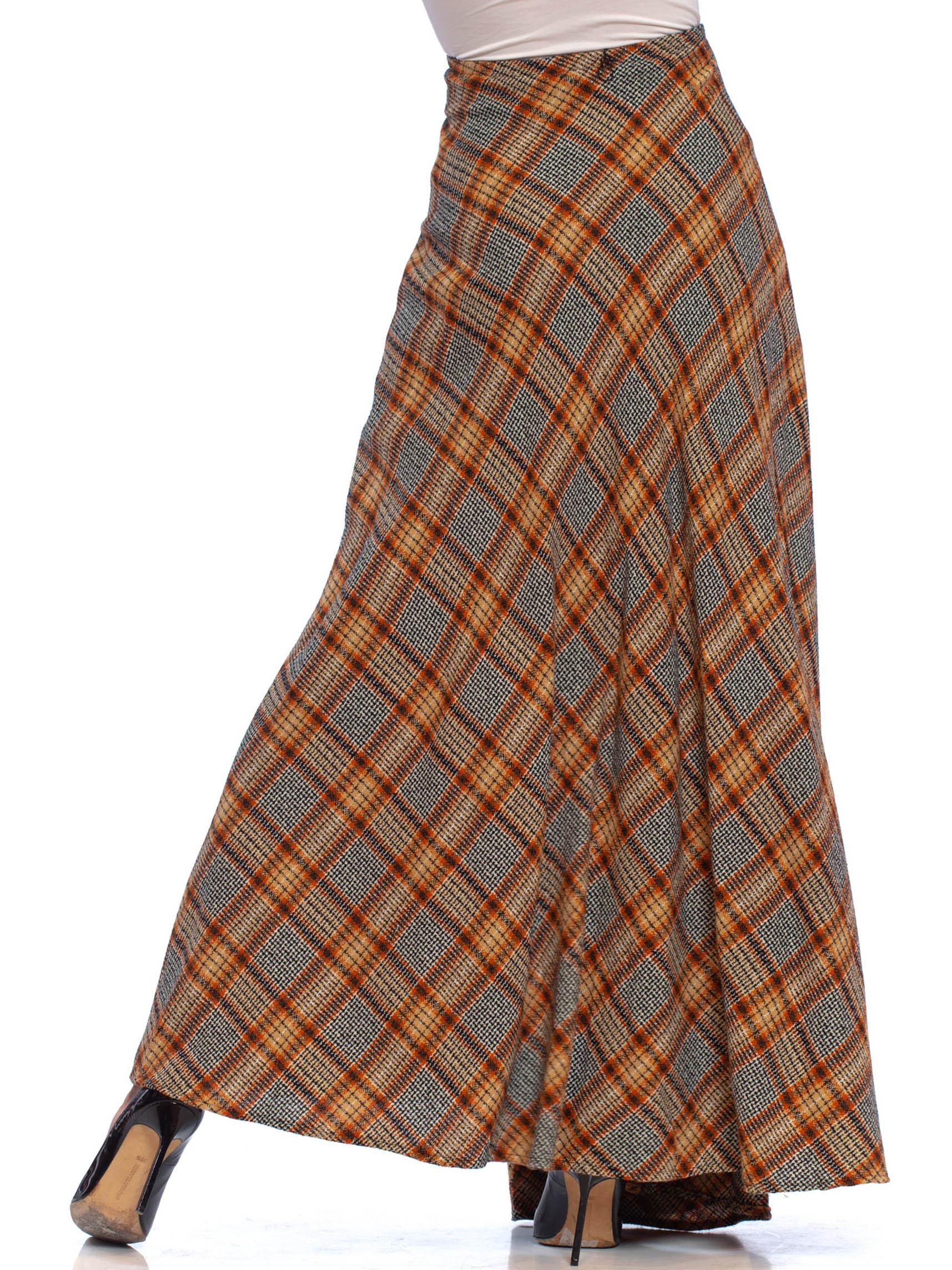 1970S Earth Tones Pleated Wool Blend Full Maxi Skirt In Excellent Condition In New York, NY