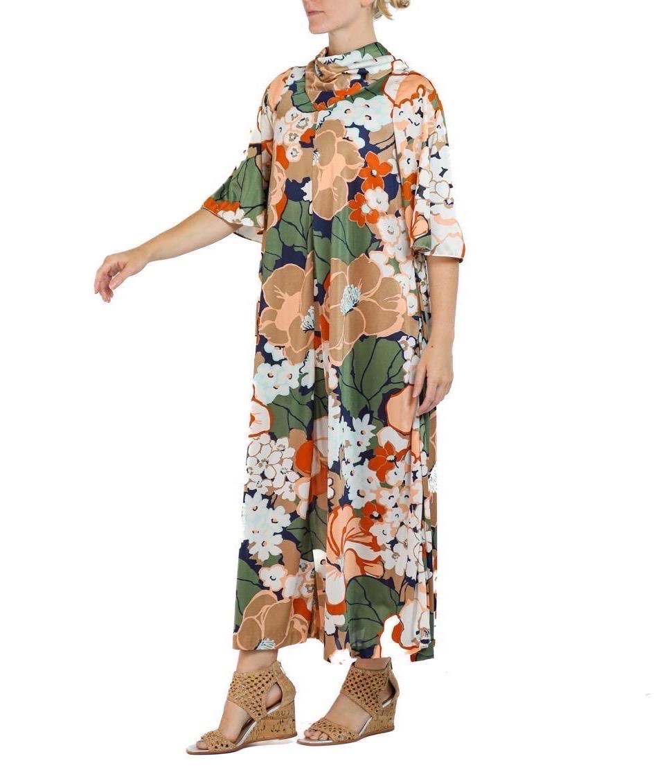 1970S Ecru, Peach & White Floral Print Dress In Excellent Condition For Sale In New York, NY