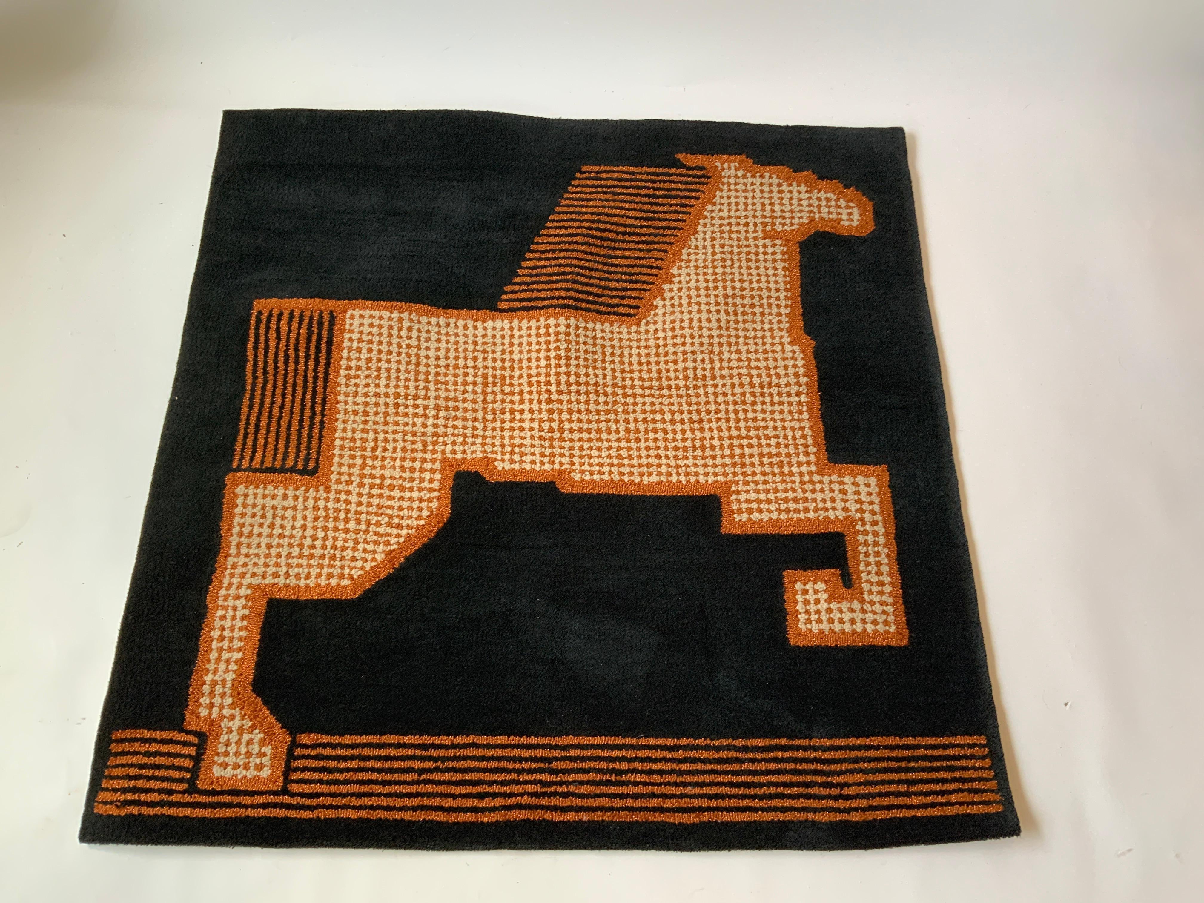 1970s Edward Fields Custom Horse Rug / Wall Hanging In Good Condition For Sale In Tarrytown, NY