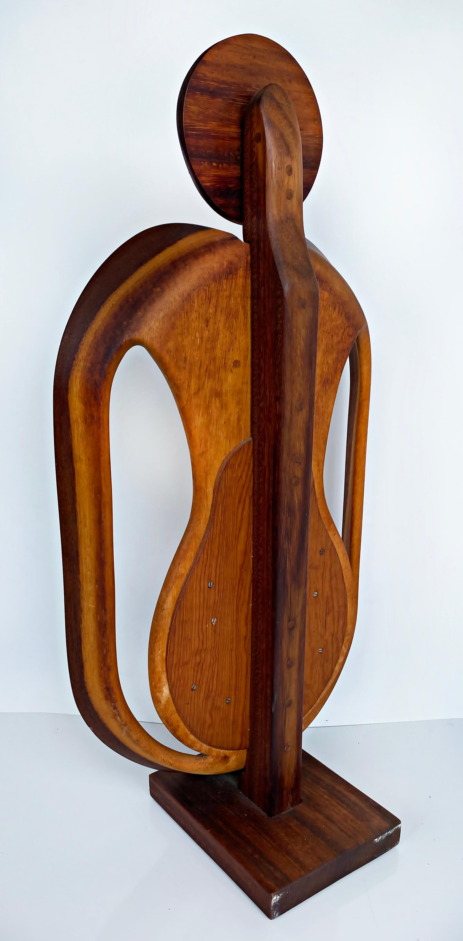 Sculpture sculptée Edwin Scheier des années 1970 symbolisant la fidélité en vente 1