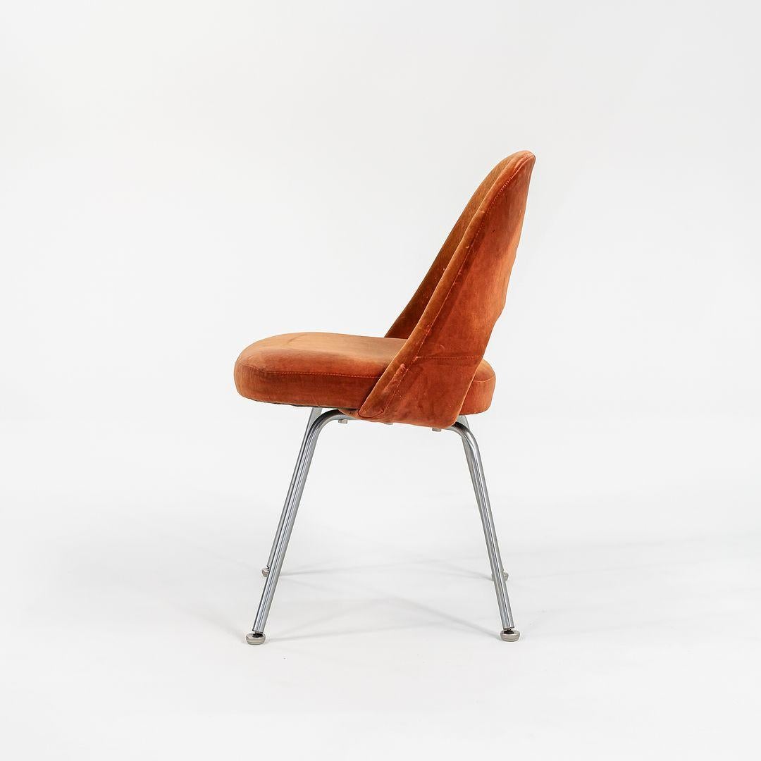 Eero Saarinen für Knoll Chefsessel aus rostfarbenem Samt, 1970er Jahre (amerikanisch) im Angebot