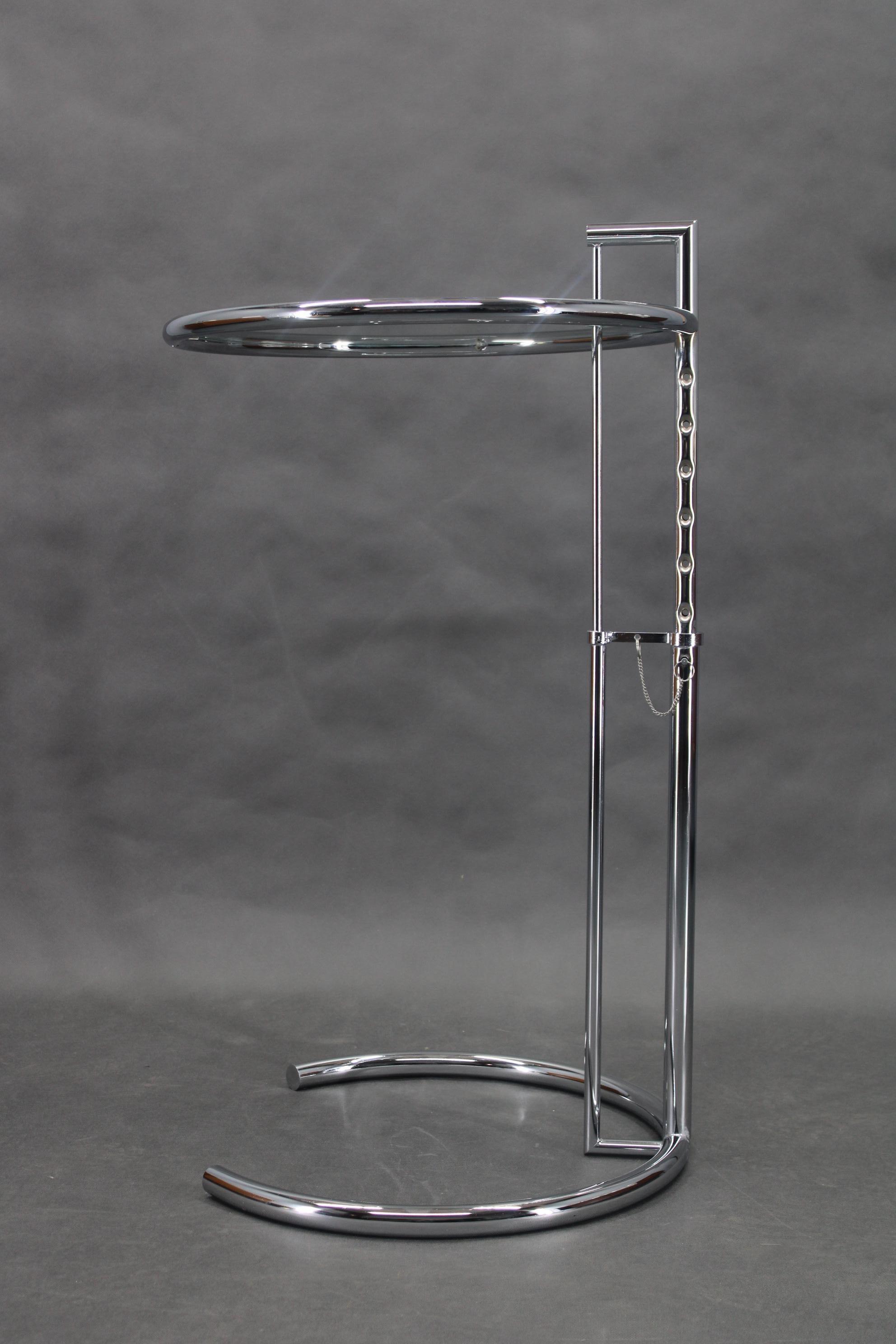 1970s Eileen Gray E 1027 Adjustable Table, Germany For Sale 8