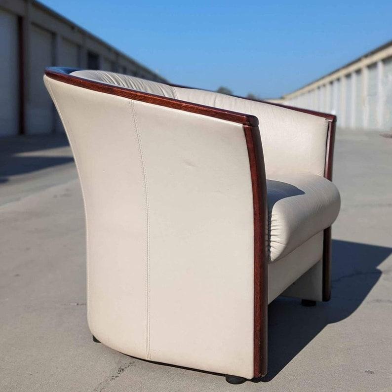 1970s Ekornes Barrel Armchair, Rosewood, Lounge Chair, Mid Century For Sale 3