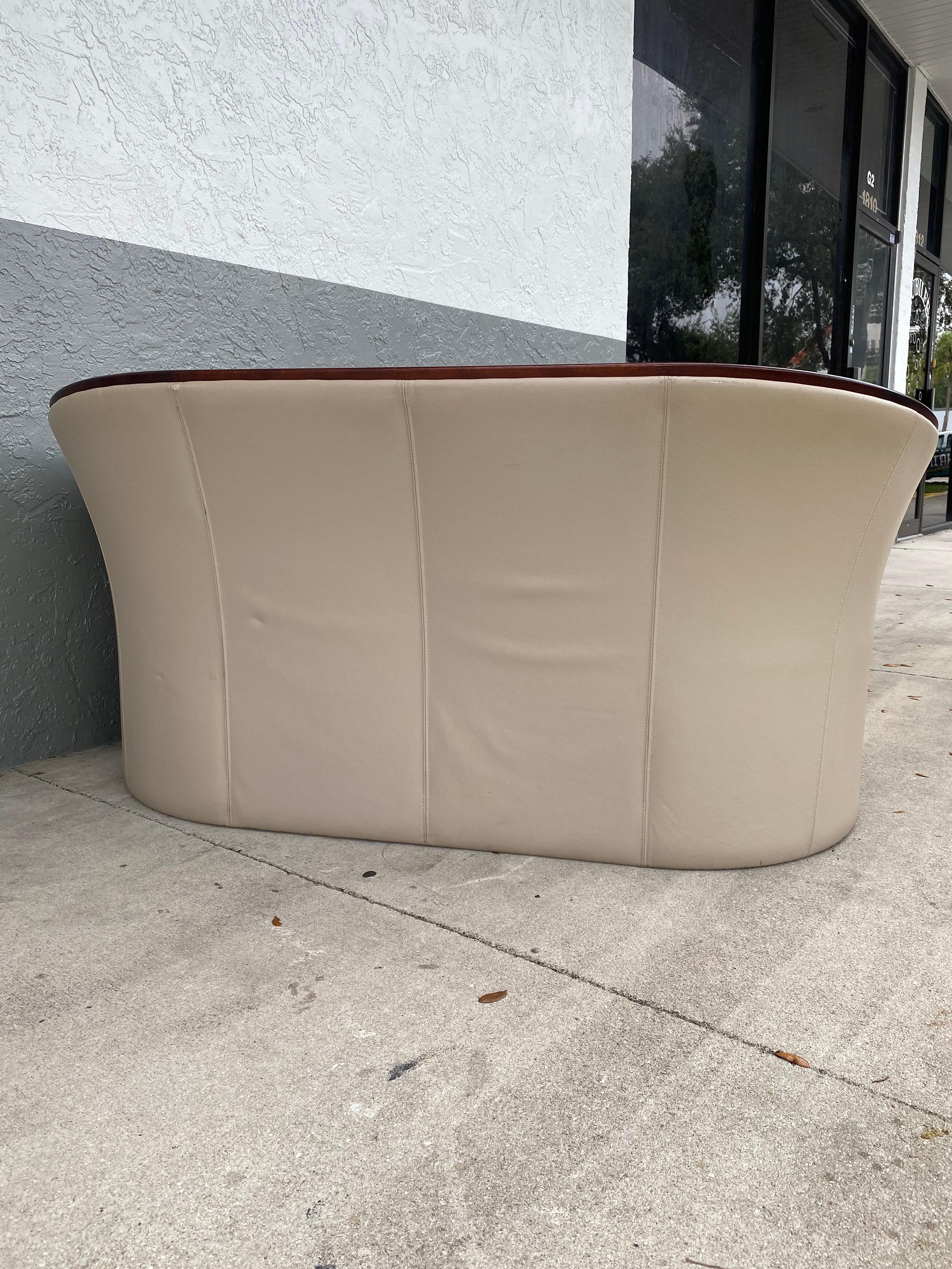 1970s Ekornes Curved Leather Wood Sofa Settee and Barrel Chair Set In Good Condition For Sale In Fort Lauderdale, FL
