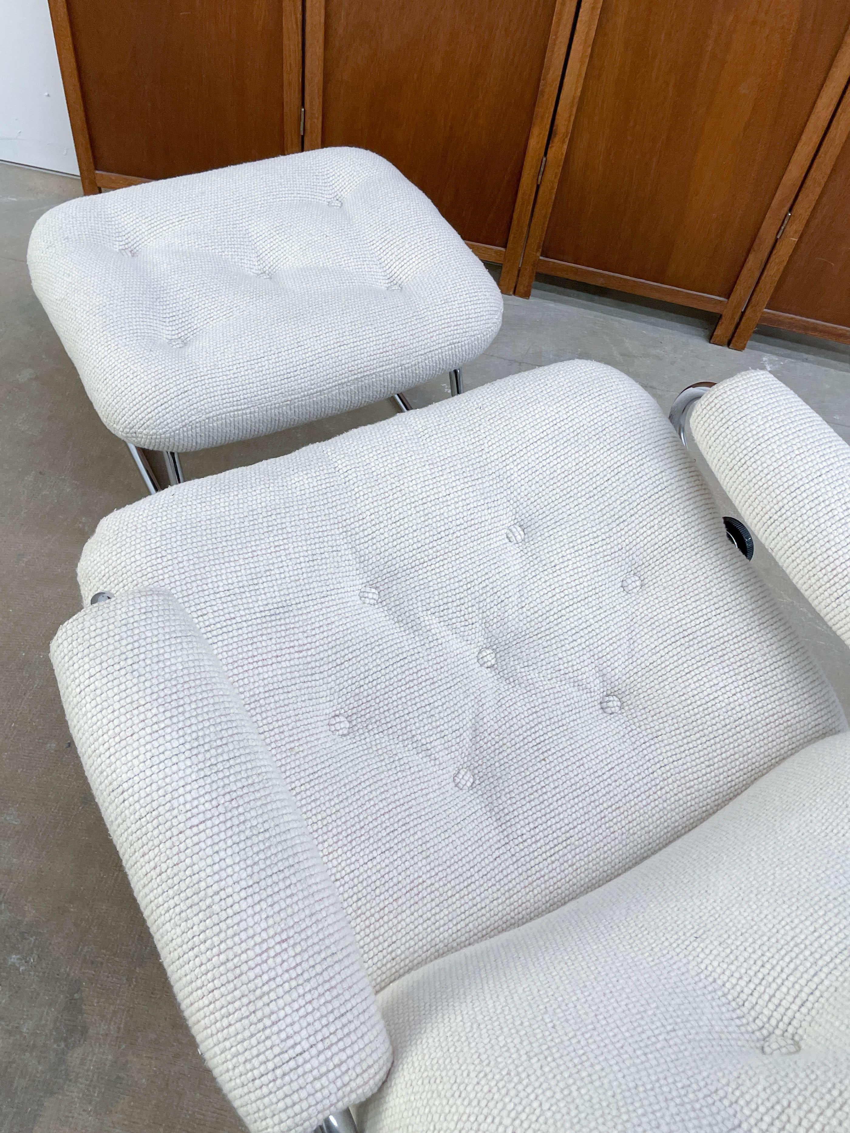 1970s Ekornes Recliner with Matching Ottoman 4