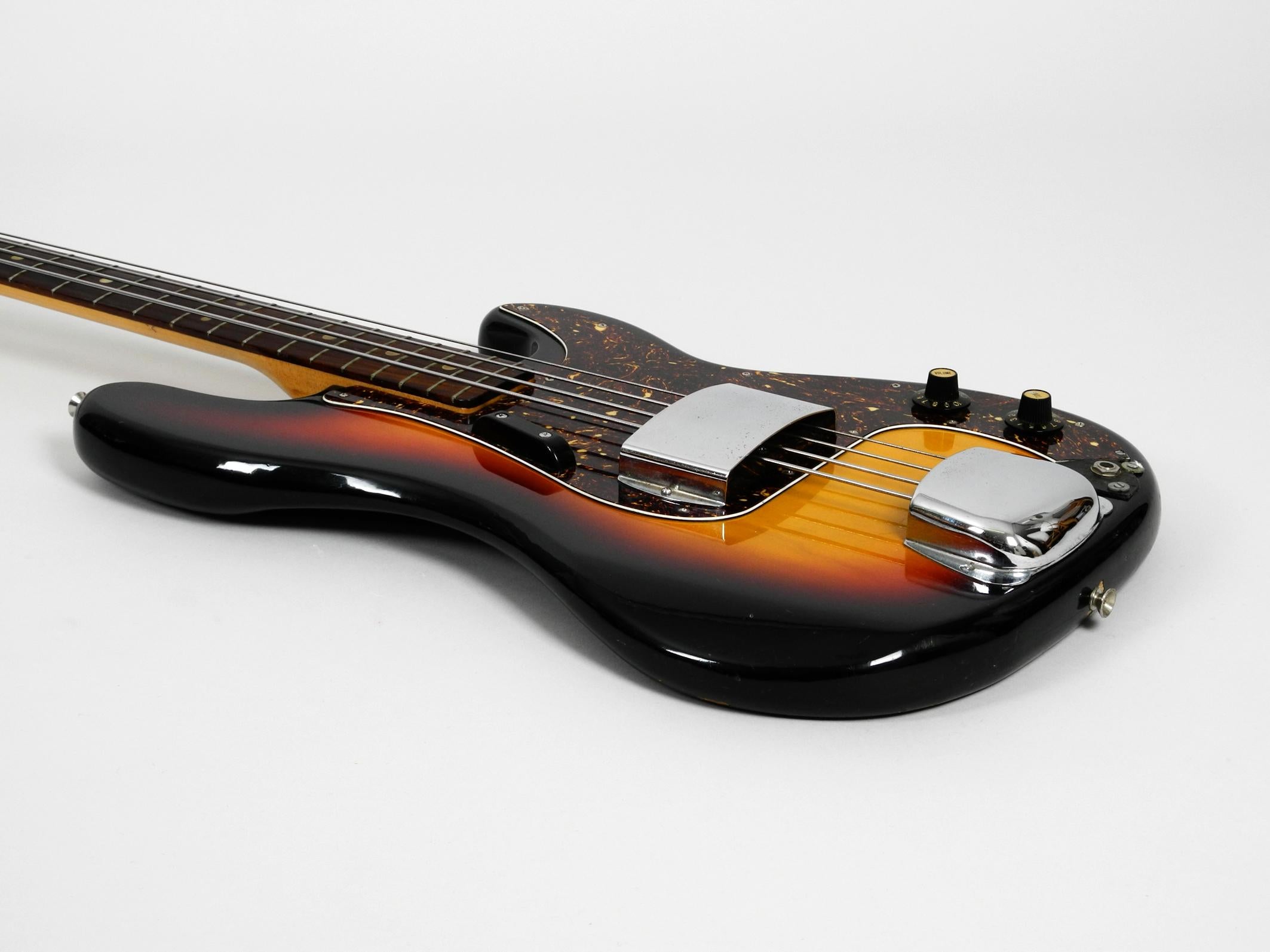 1970s Electric Vintage Jazz Bass Guitar from Luxor 100 3