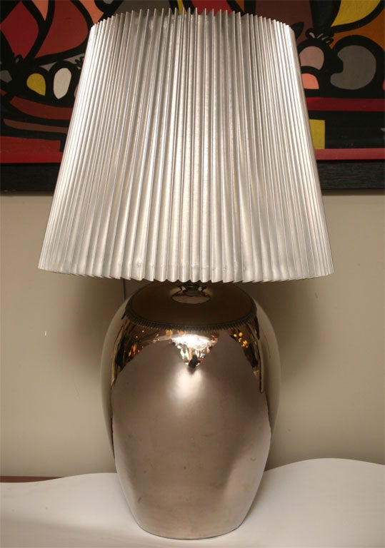 1970s Elegant and Modern Pair of Mirror Glaze Table Lamps Tyndale In Good Condition In Miami, FL