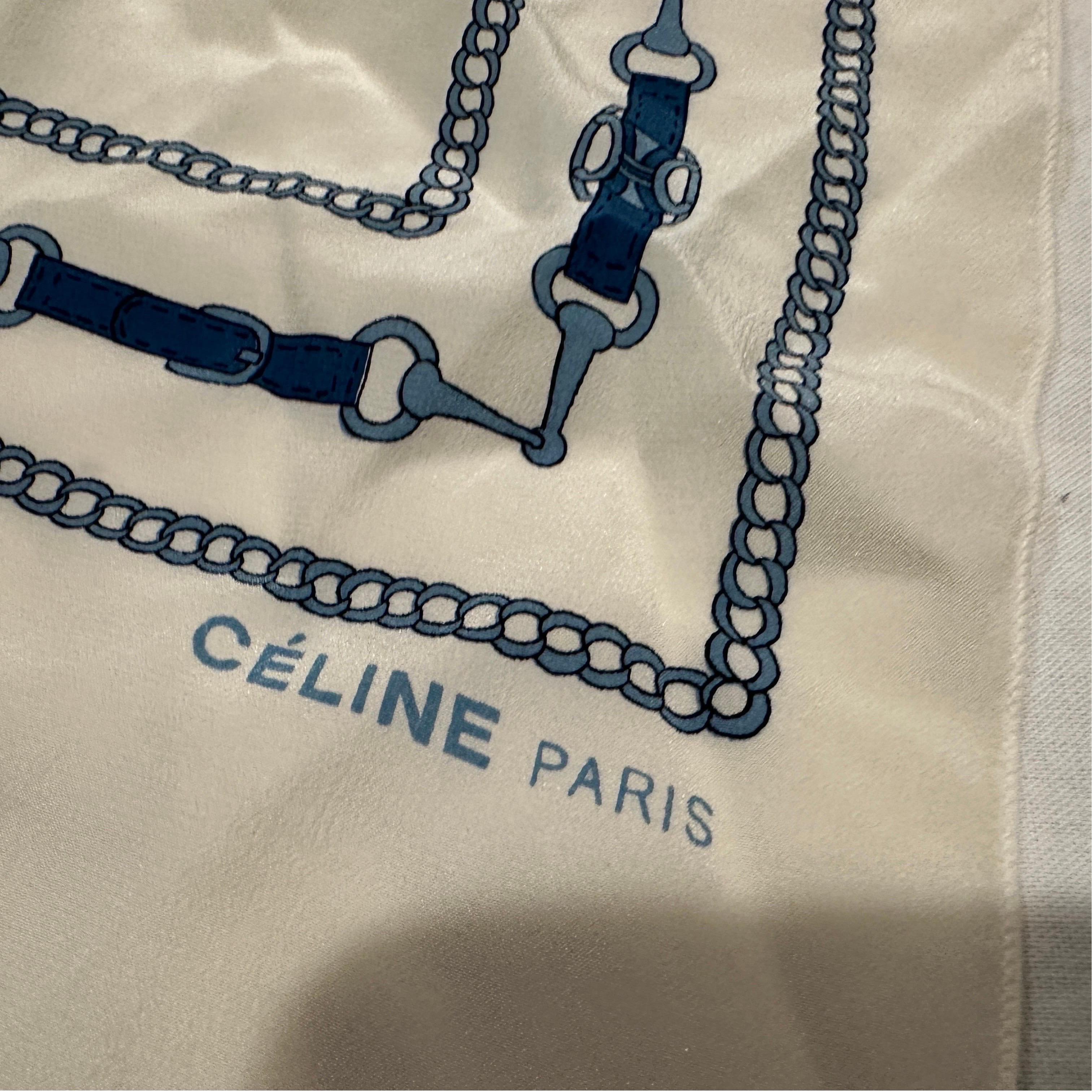 Sciarpa Eleg degli anni '70 in seta bianca e blu di Celine Paris in vendita 5