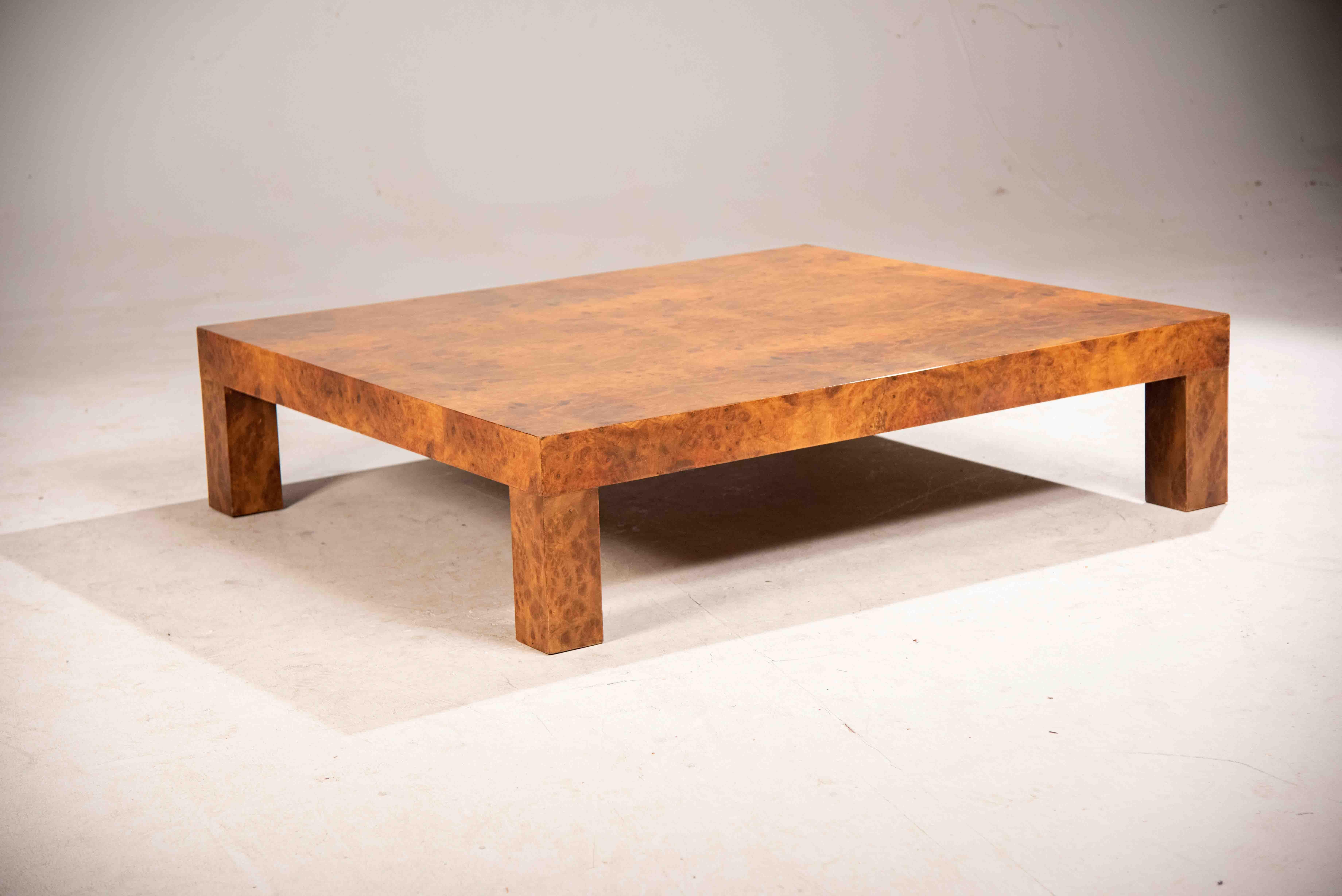 1970s Elm burl squared coffee table, Italy. The coffee table with square legs is made of elm burl and has been conservatively restored. Its condition is therefore excellent. 
Price: Euro 4,000 . 
Measurements: w150 x d130 cm , h 37
