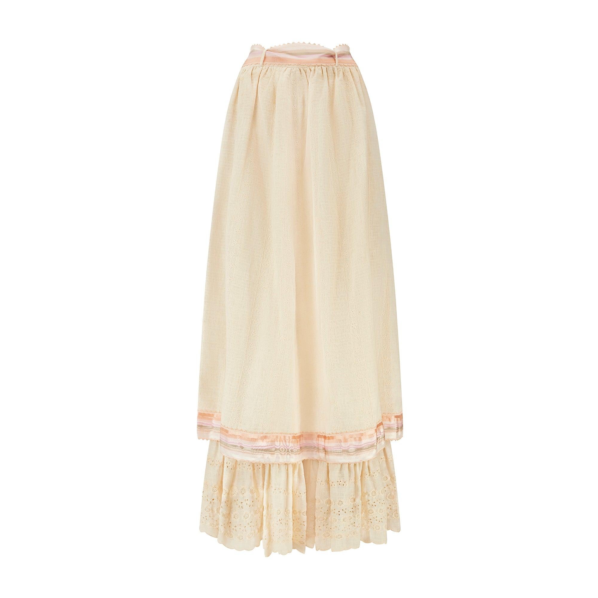 Conjunto Boho Bordado Crema y Cintas Años 70 en venta 1