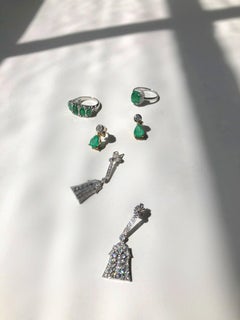 1970s Emerald and Diamond Halo Ring White Gold