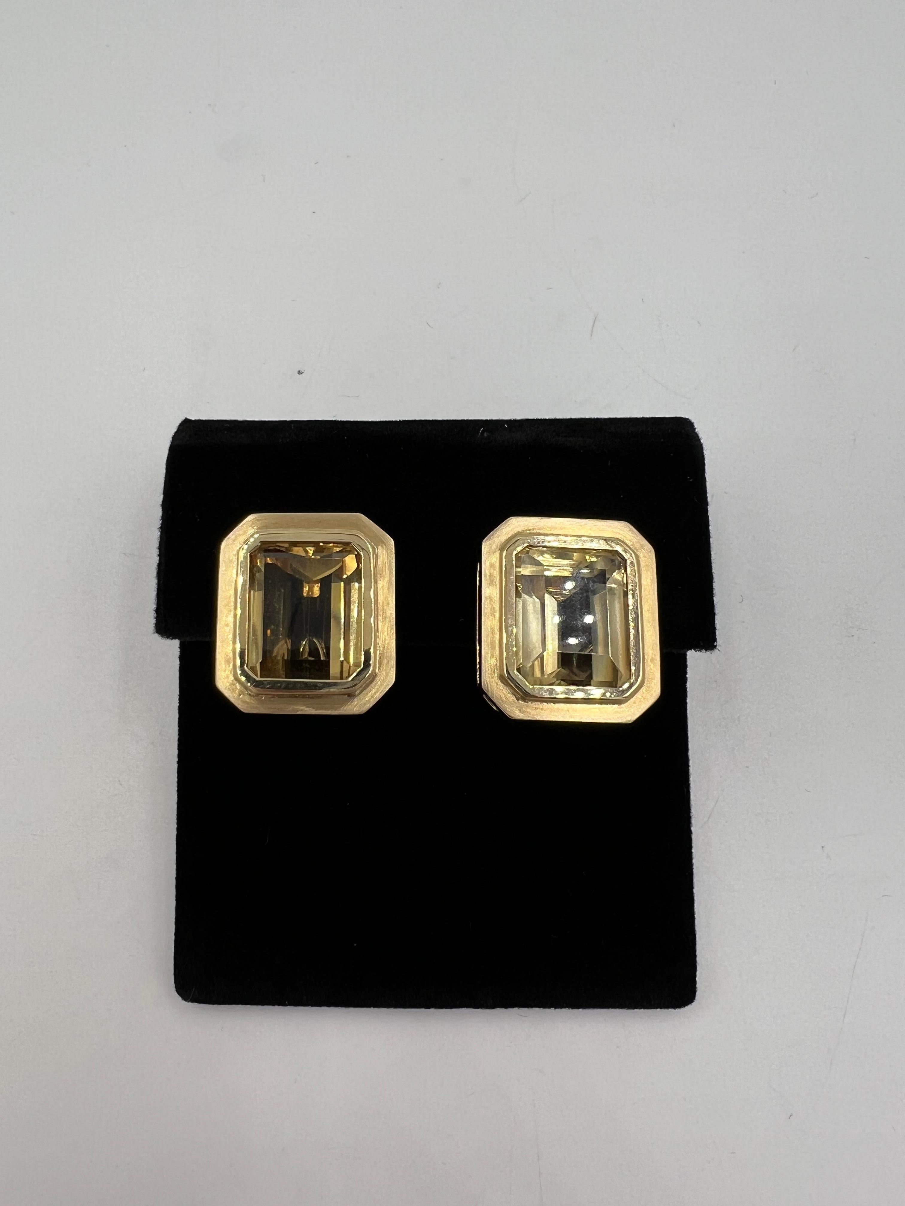 1970s Emerald Cut Citrine 14k Yellow Gold Clip And Post Earrings For Sale 4