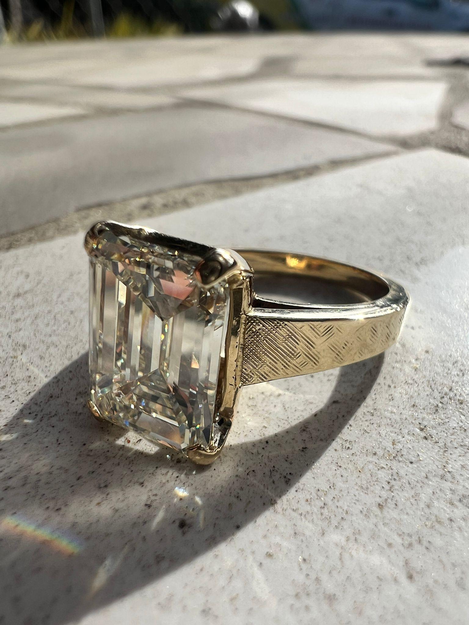 1970s Emerald Cut Diamond Engagement Ring 4.08 Carat GIA Certified In Good Condition In Chula Vista, CA