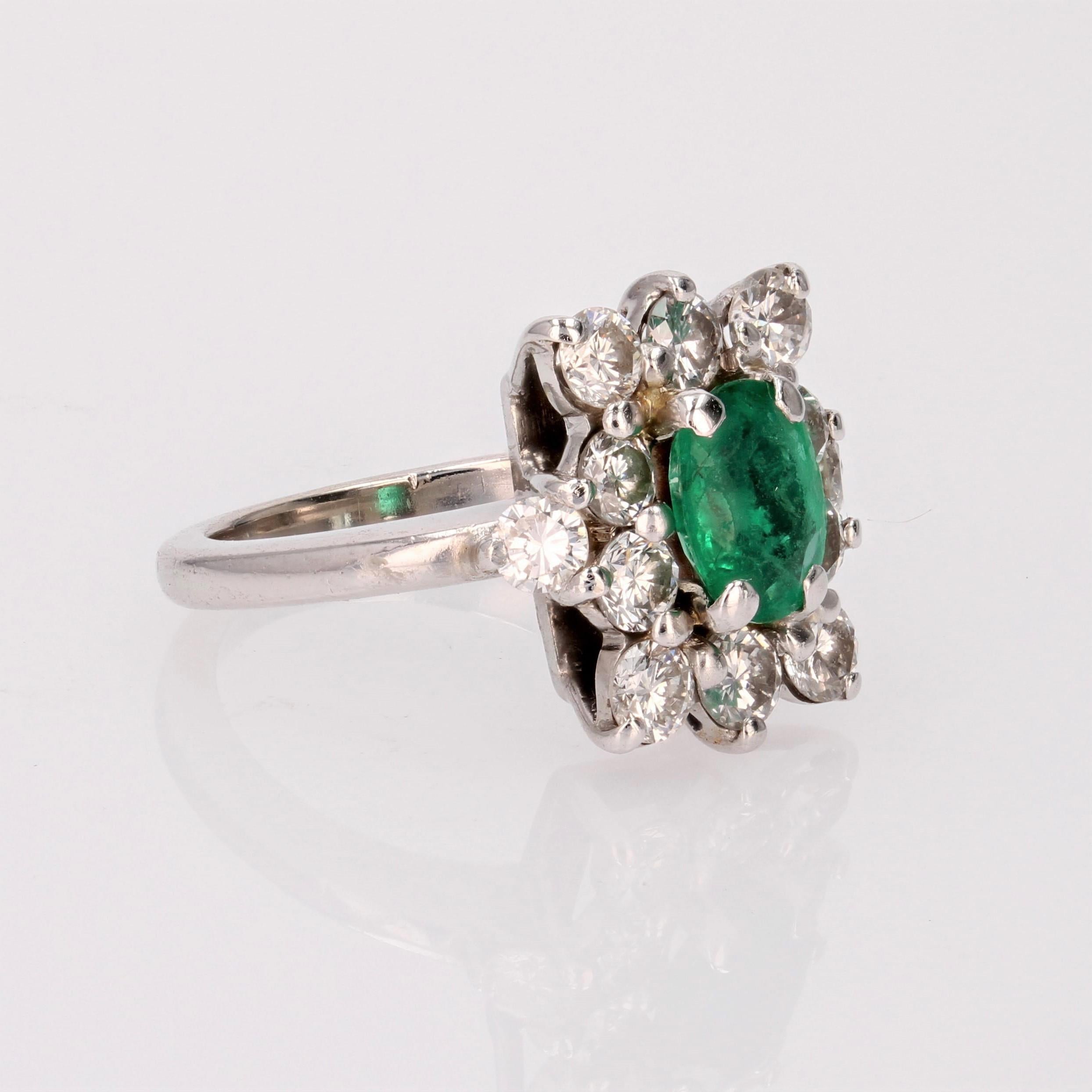 1970s Emerald Diamonds 18 Karat White Gold Daisy Ring For Sale 5
