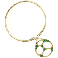 Retro 1970s Emerald Torque Pendant Necklace