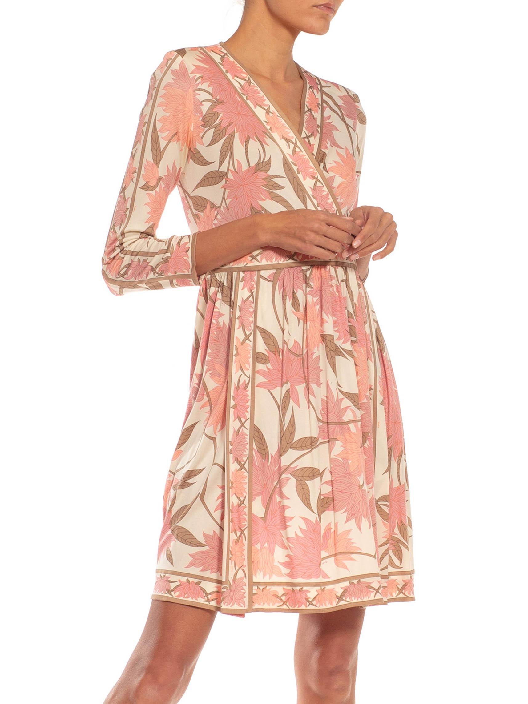 1970S EMILIO PUCCI Cream, Brown & Pink Floral Silk Rayon Blend Signed Dress For Sale 4