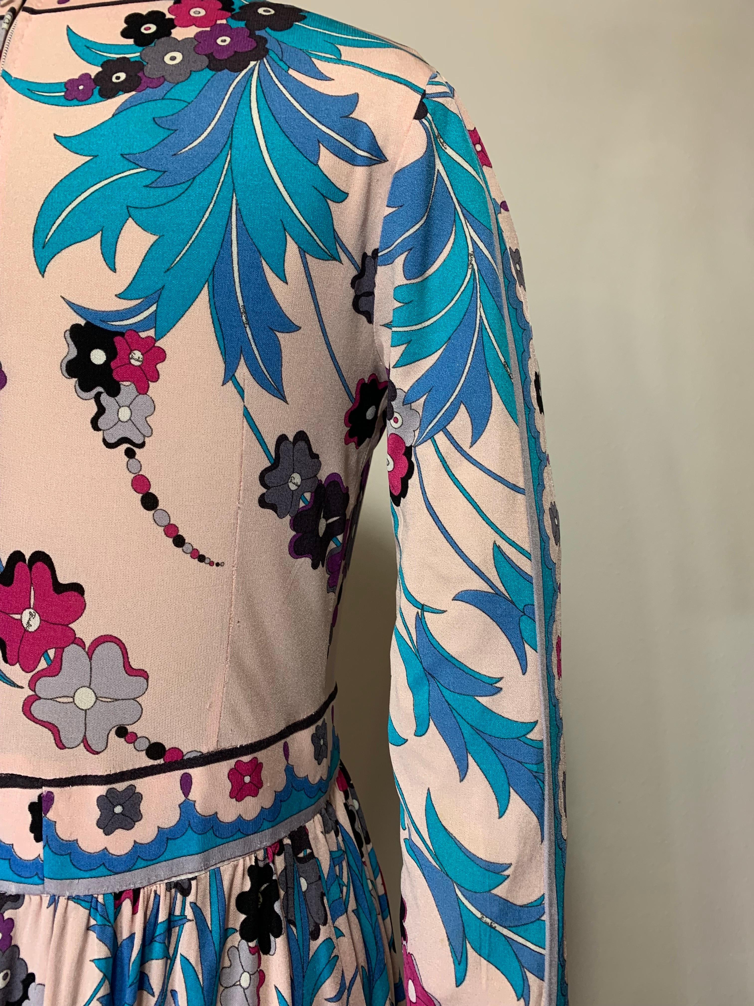 1970er Emilio Pucci Seide Jersey Floral Print Wrap Dress w Full Skirt & Band Trim im Angebot 5