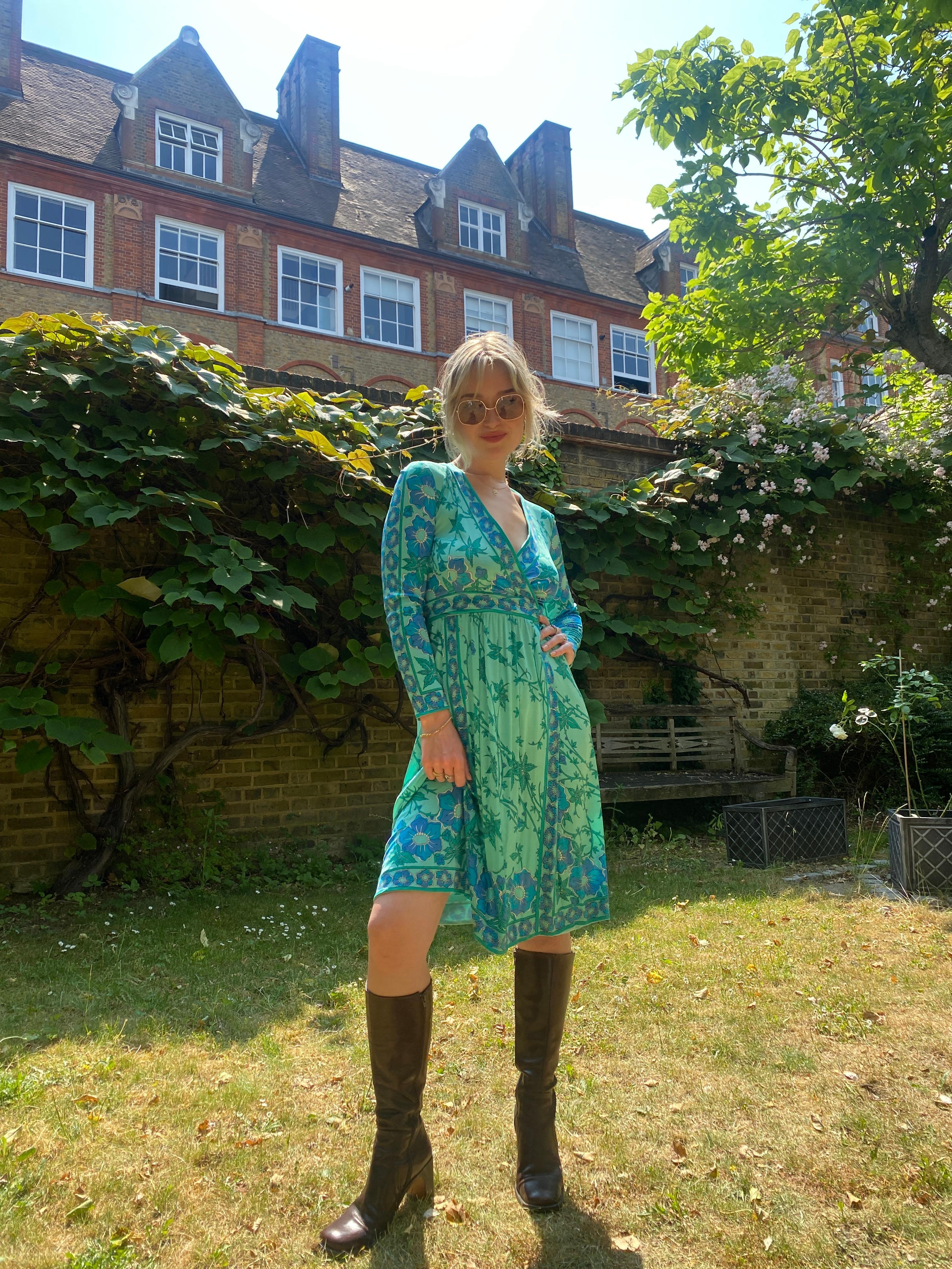 1970s Emilio Pucci Turquoise Silk Jersey Dress For Sale 3