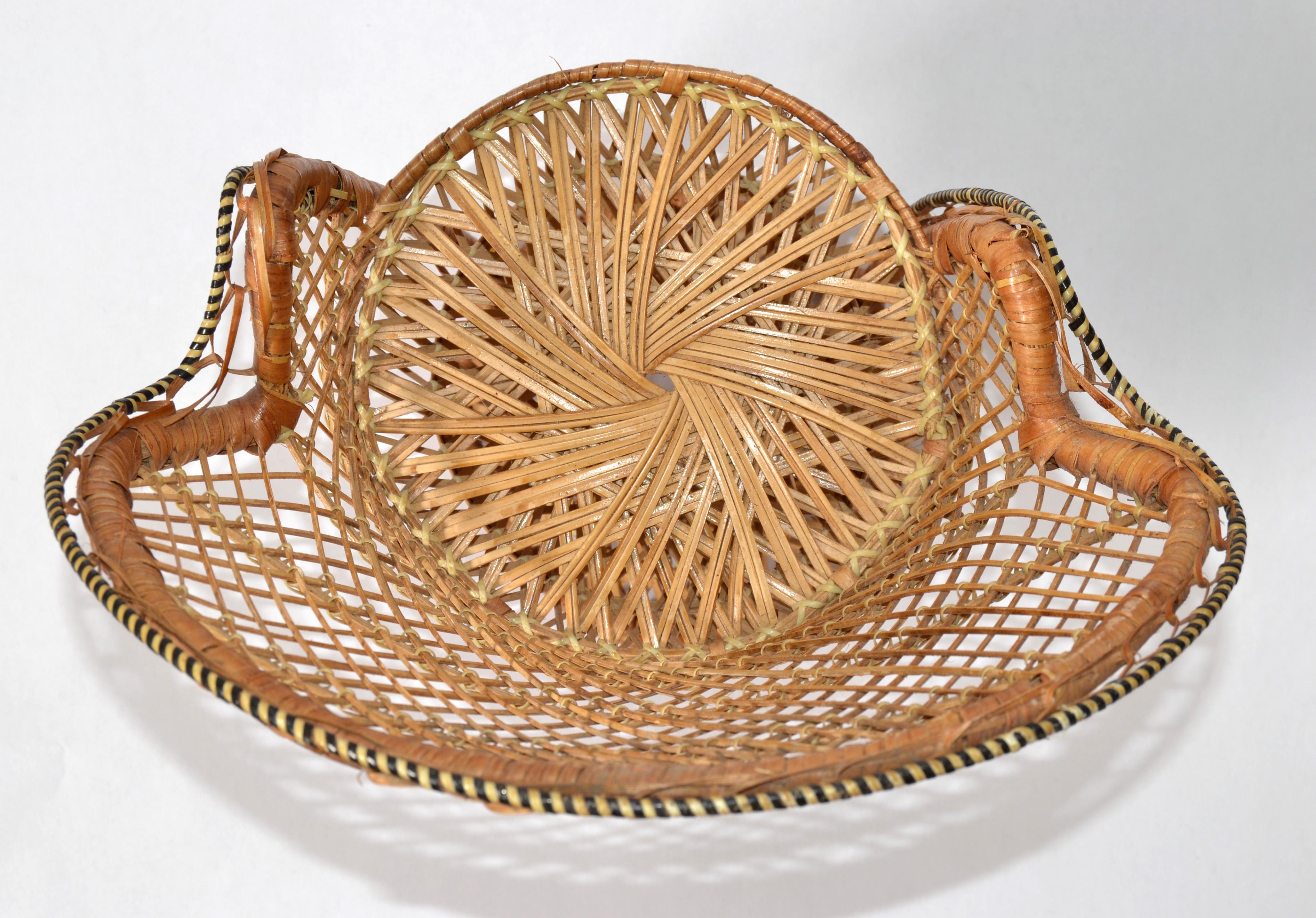 1970s Emmanuelle Miniature Wicker Rattan Armchair Plant Stand Bohemian Chic In Good Condition For Sale In Miami, FL