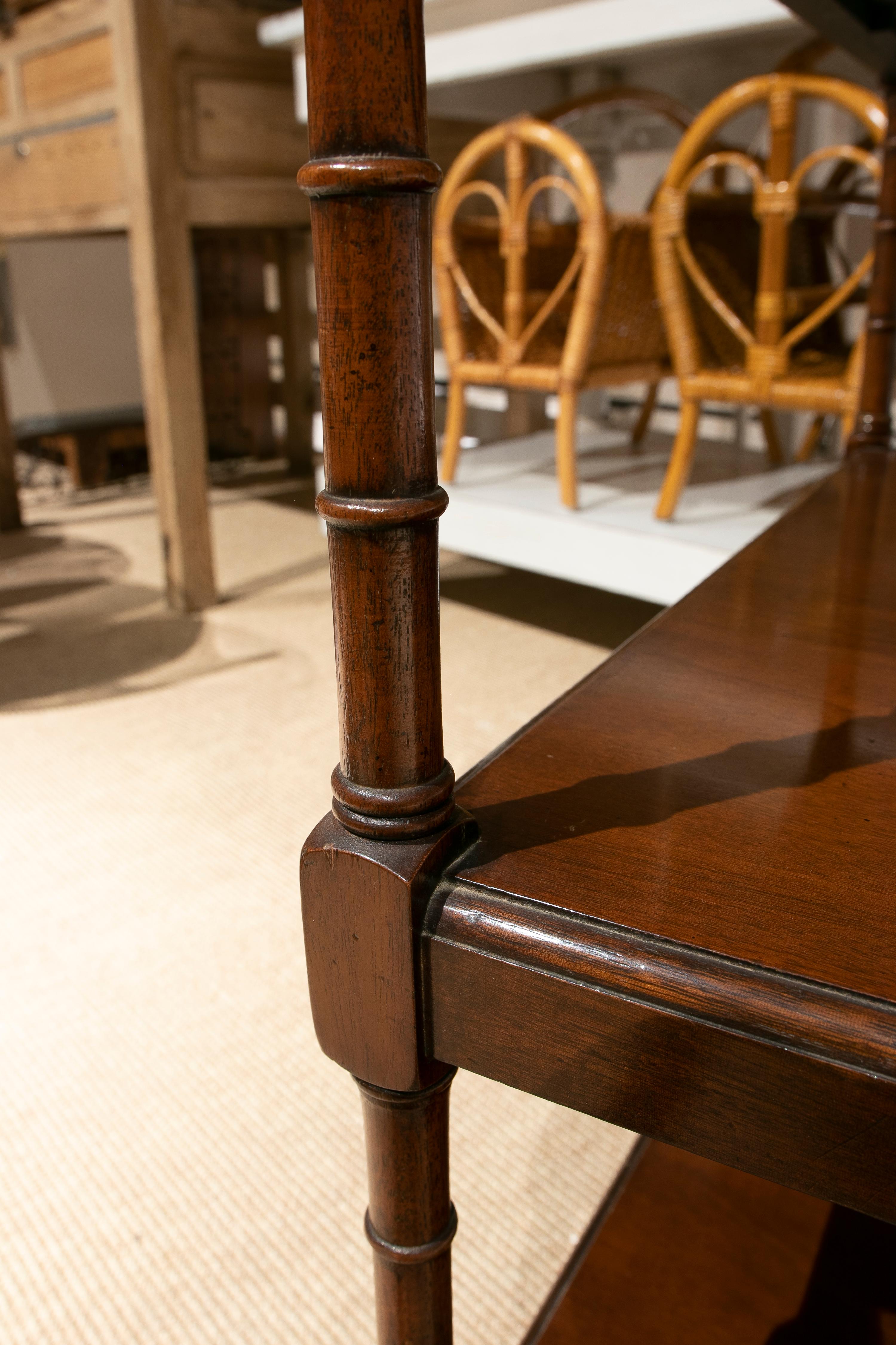 1970s English Classical 3-Shelf Mahogany Side Table 4