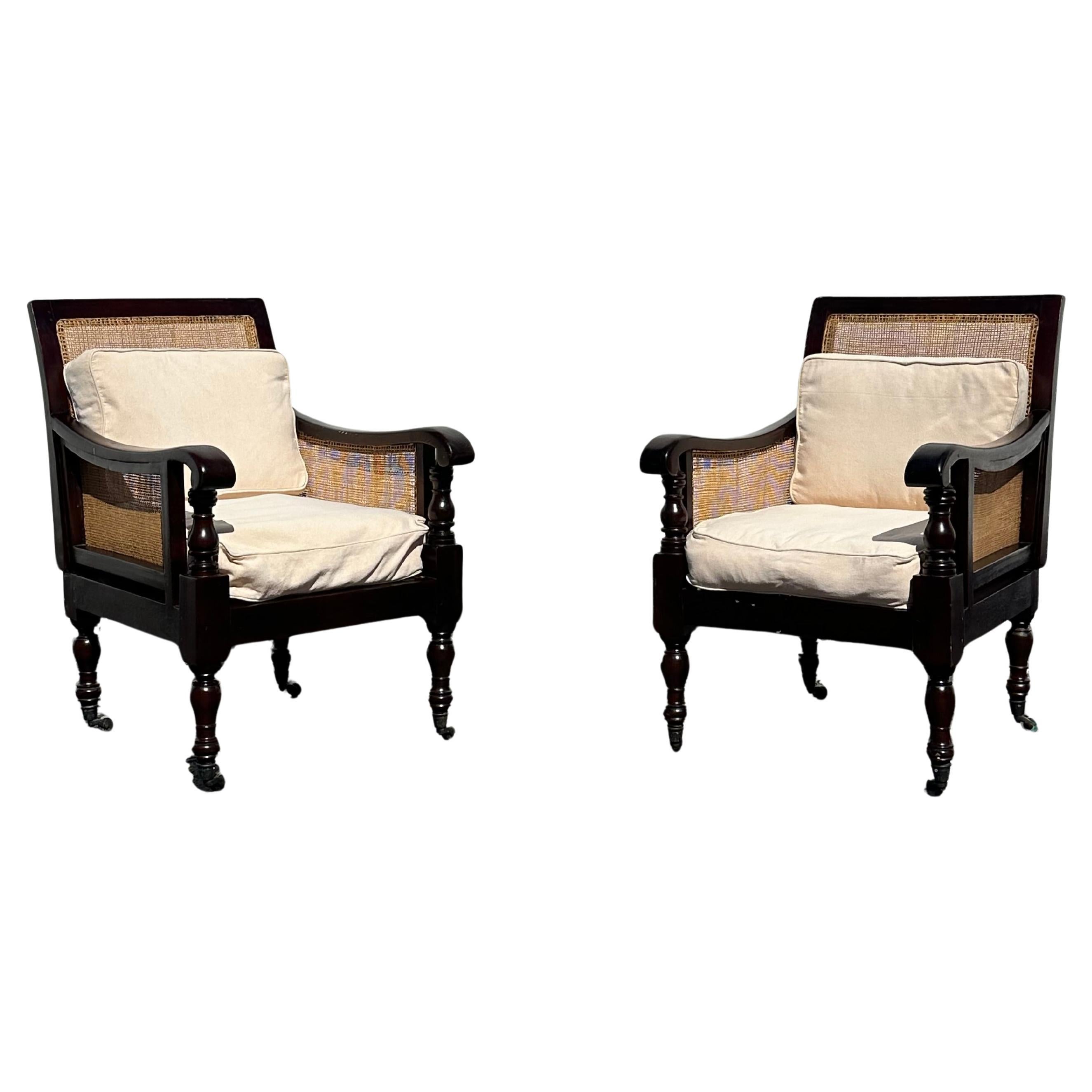 1970 Bibliothèque anglaise Bergère Recency Caned Mahogany Armchairs en vente