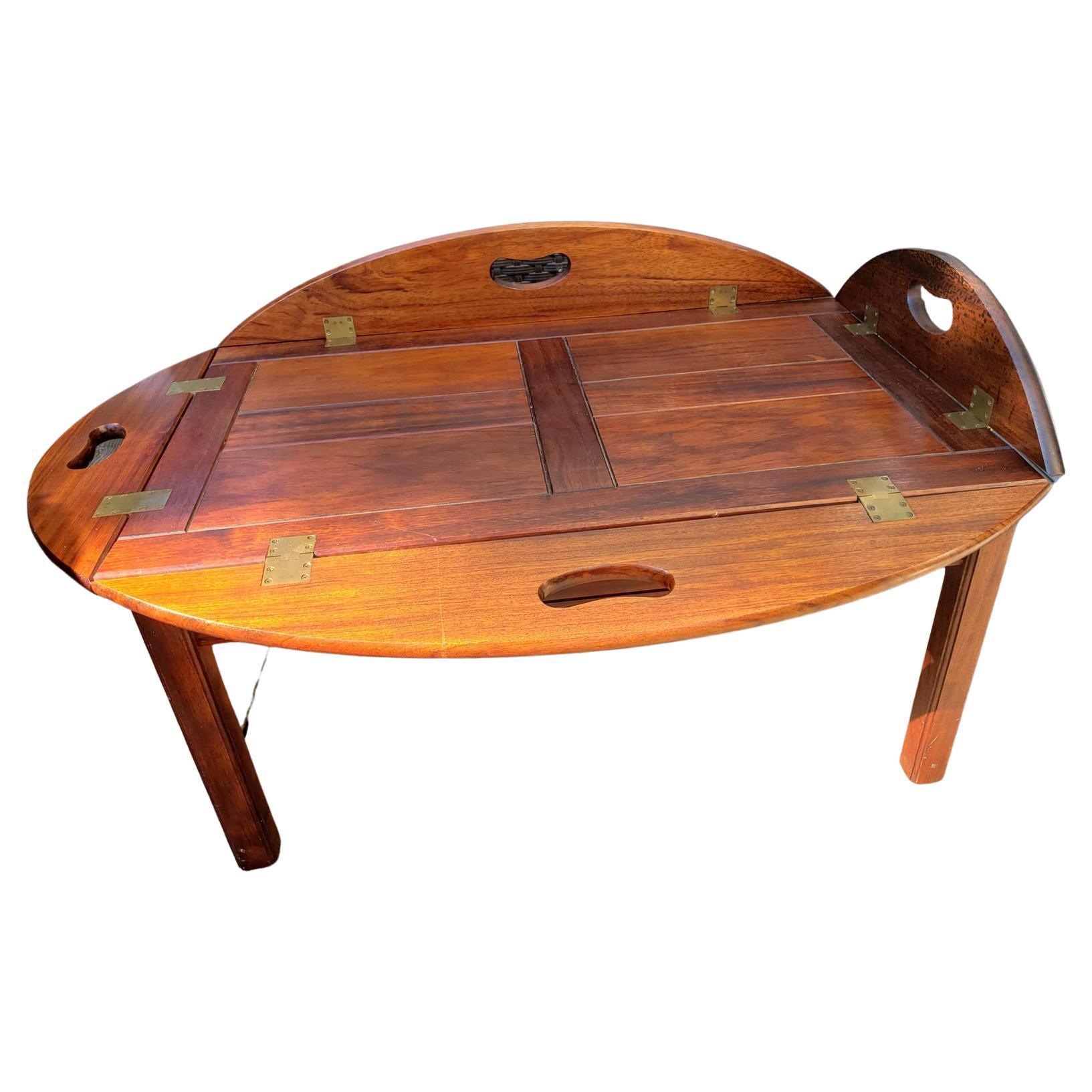 1970s English Traditional Hinged Solid Mahogany Butler's Tray Table For Sale