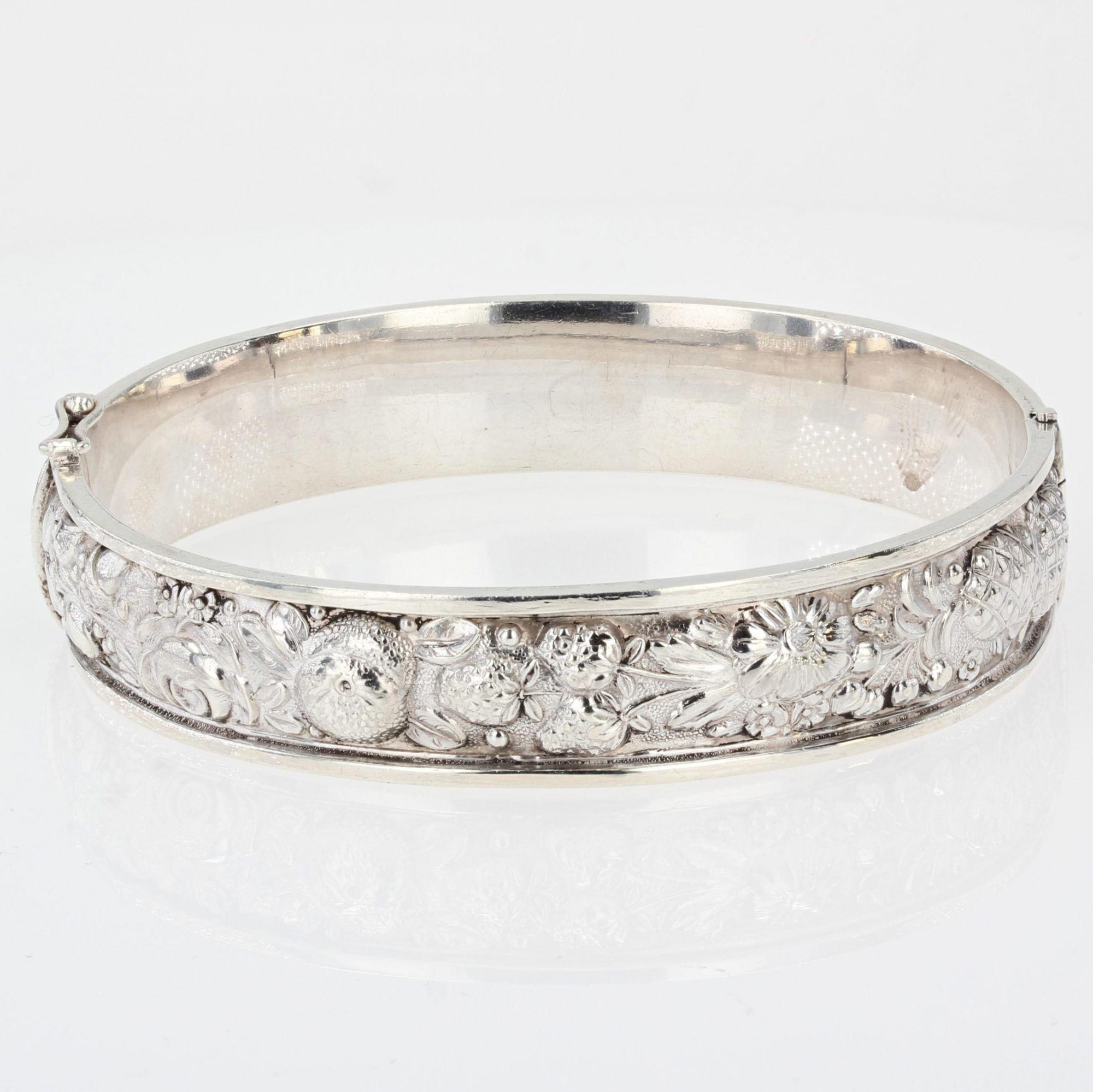 Retro 1970s Engraved Silver Bangle Bracelet