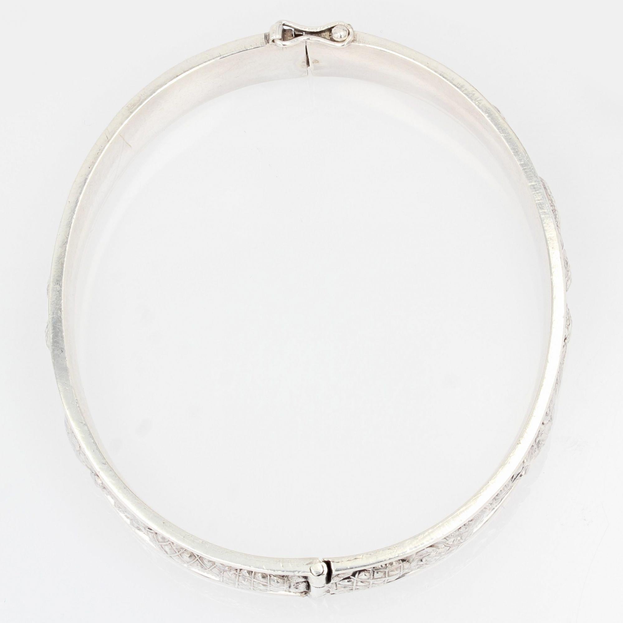 1970s Engraved Silver Bangle Bracelet 1