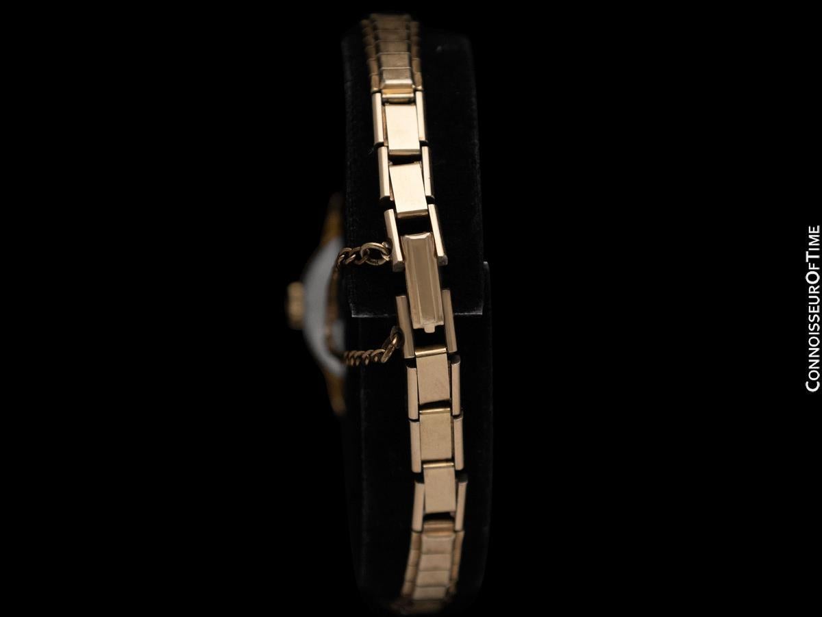 1970's Enicar Ladies Vintage Watch - Besessen & getragen von Olivia Newton-John im Angebot 2