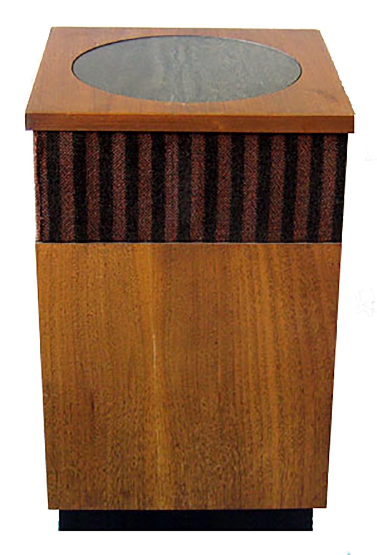 Mid-Century Modern Harmon-Kardon 330B des années 1970 avec haut-parleurs omnidirectionnels assortis en vente
