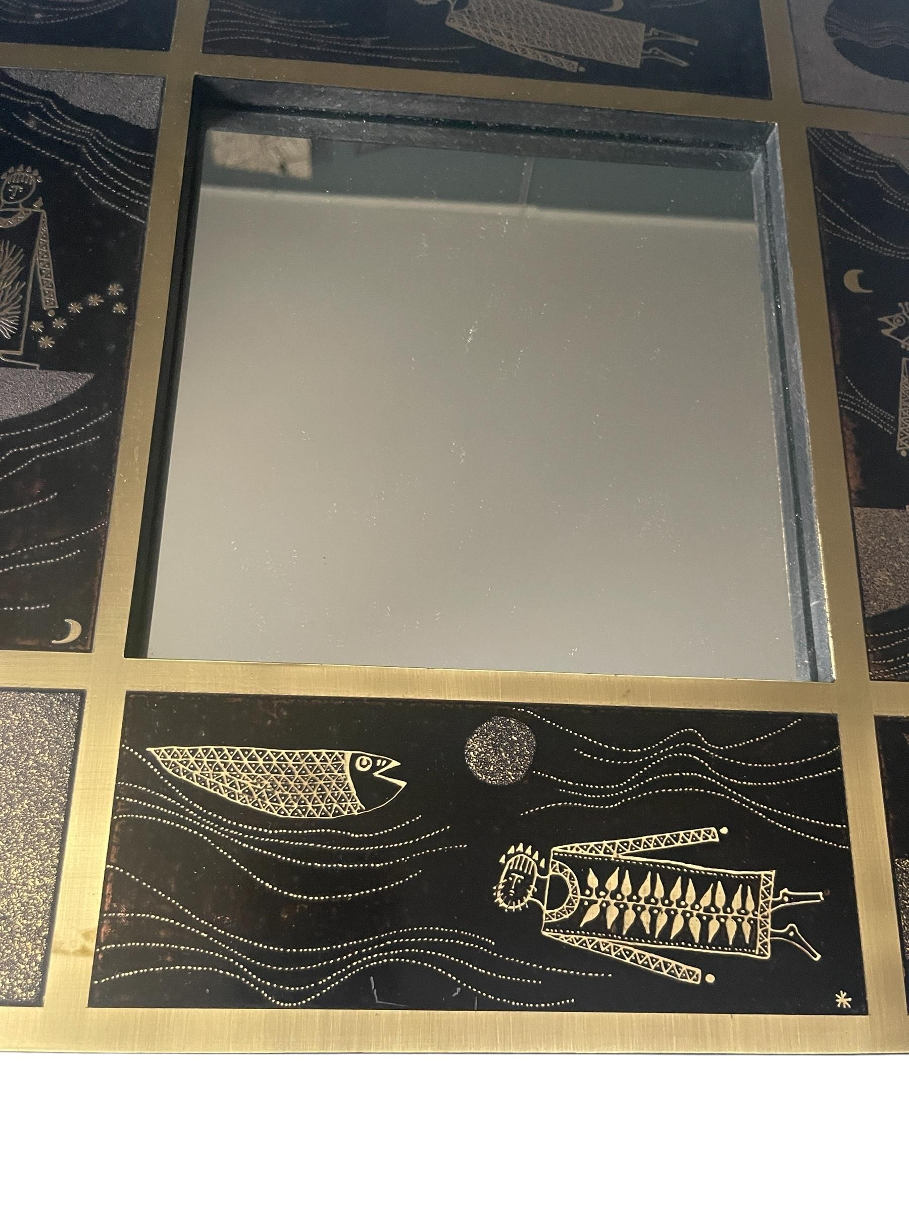 Miroor de latón grabado de los años 70 por Jean-Pierre Chevalier Europeo en venta