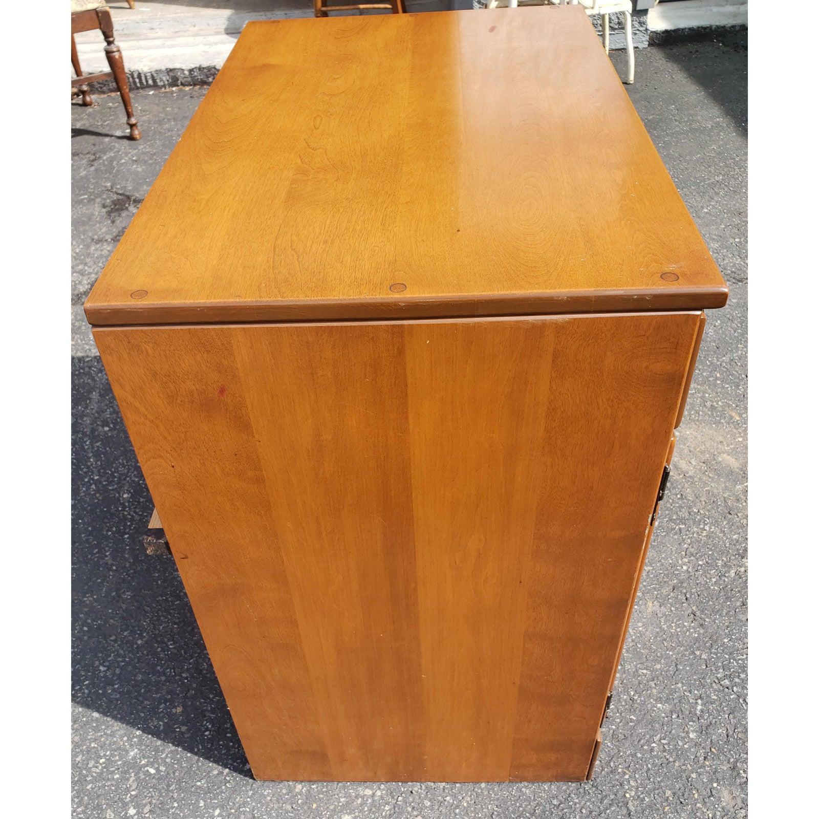 Mid-Century Modern 1970s Ethan Allen Baumritter Solid Maple Cabinet